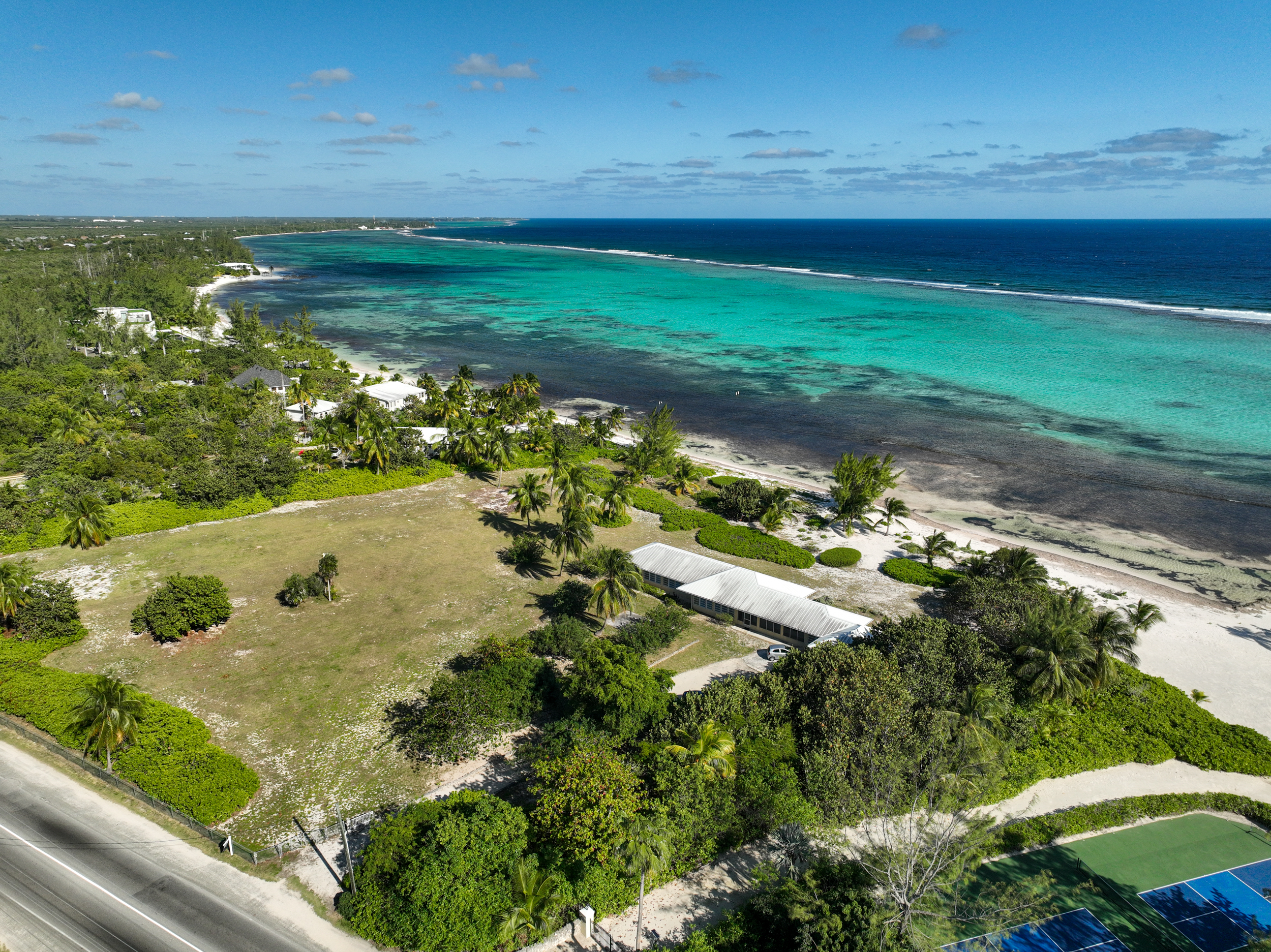  Prime Beachfront Land - 物件實景