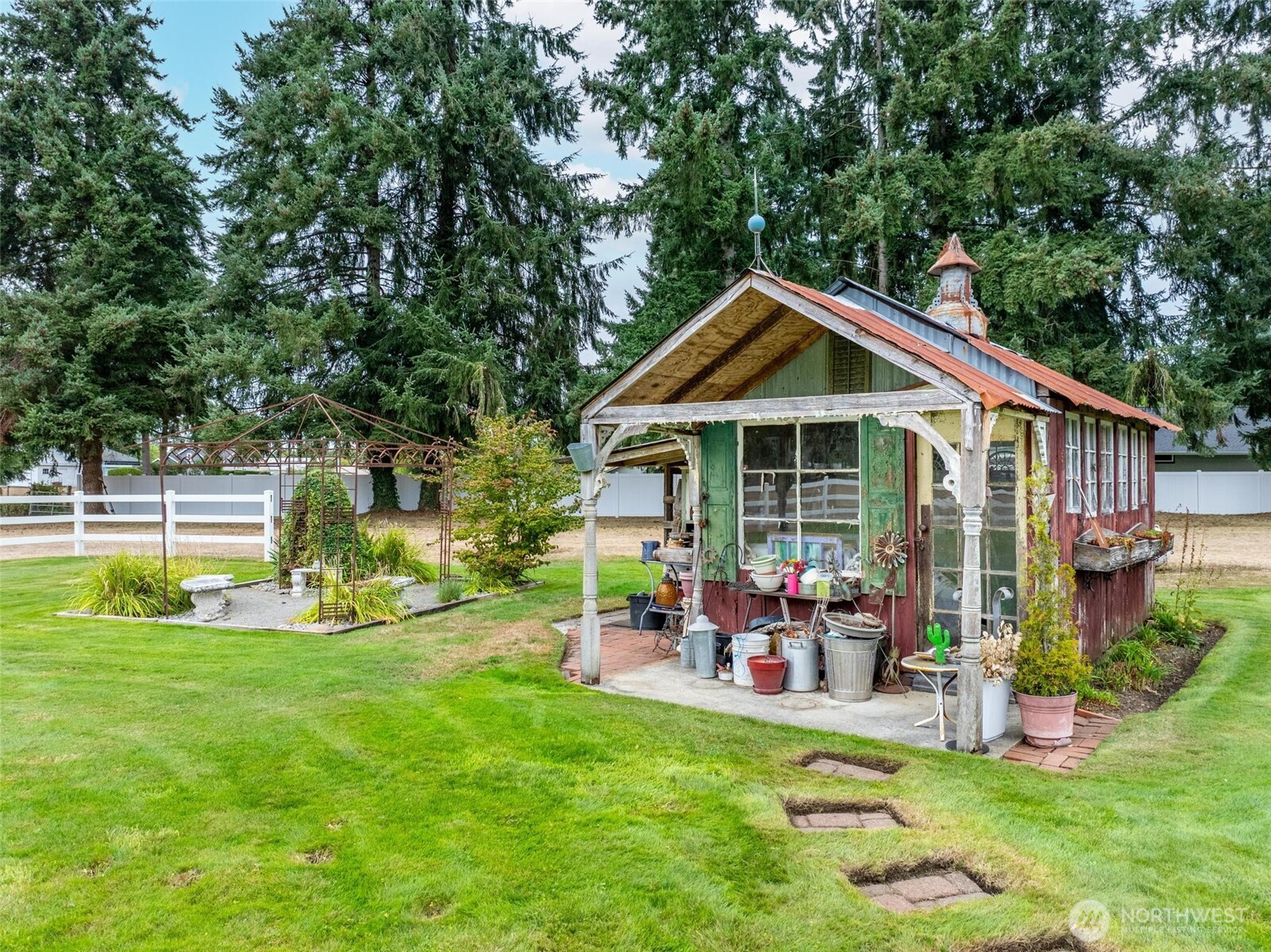 Centralia, Washington, 98531, United States, 3 Bedrooms Bedrooms, ,3 BathroomsBathrooms,Residential,For Sale,1983563