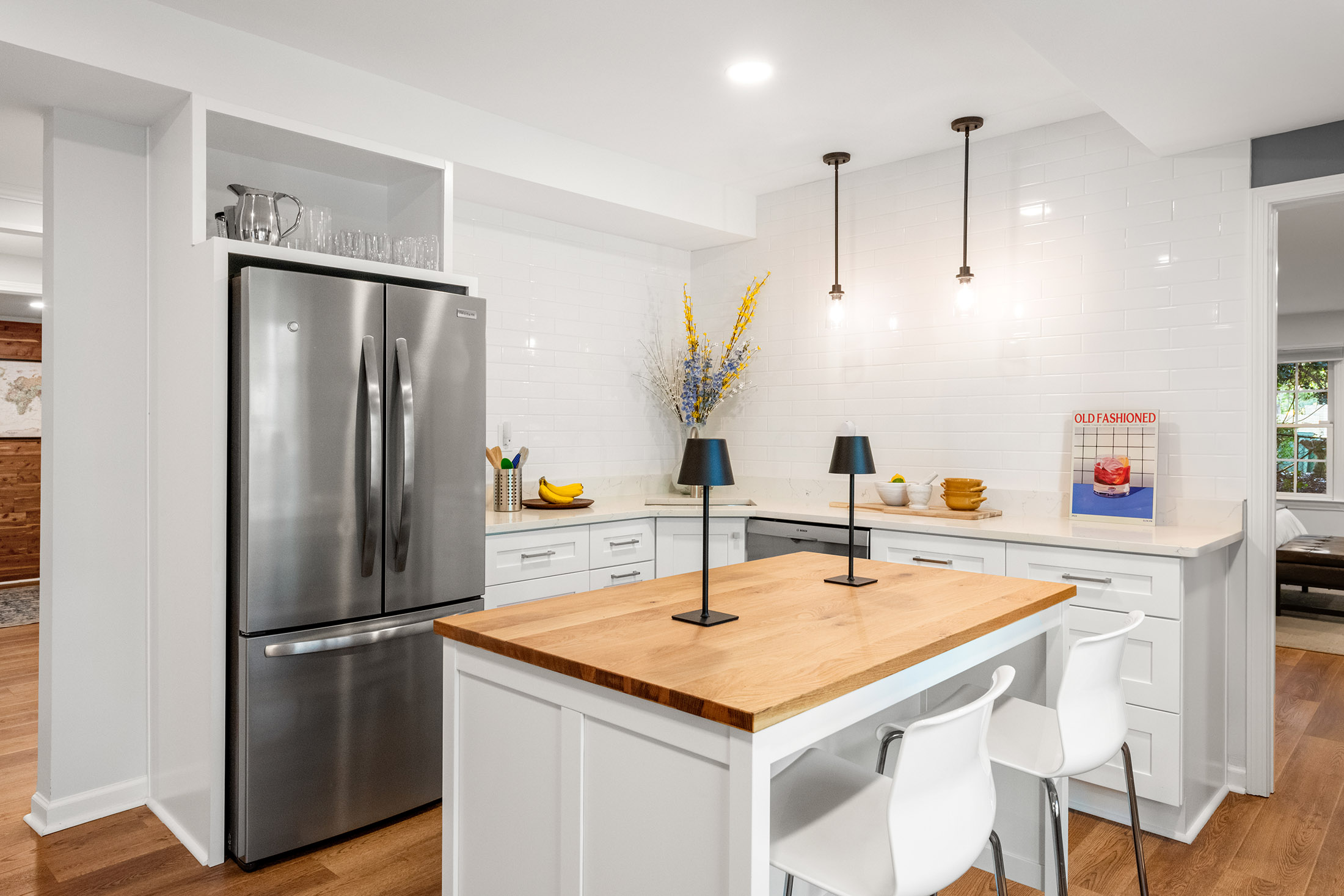  Charming Ranch Home with Heated Pool in a Great Sandy Springs Location - 物件實景
