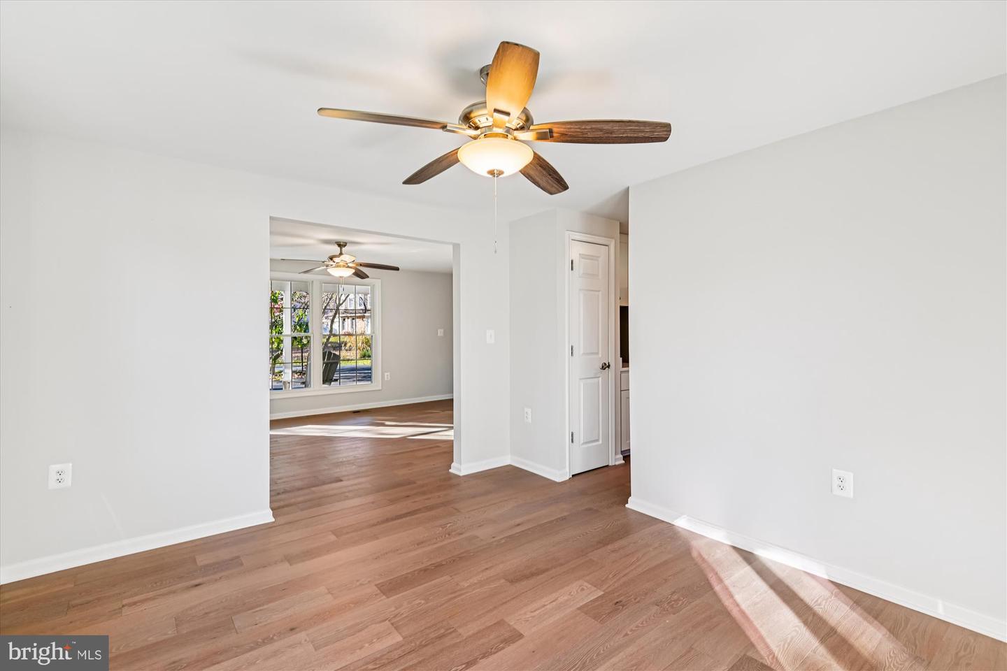 Riva, Maryland, 21140, United States, 4 Bedrooms Bedrooms, ,3 BathroomsBathrooms,Residential,For Sale,1993297