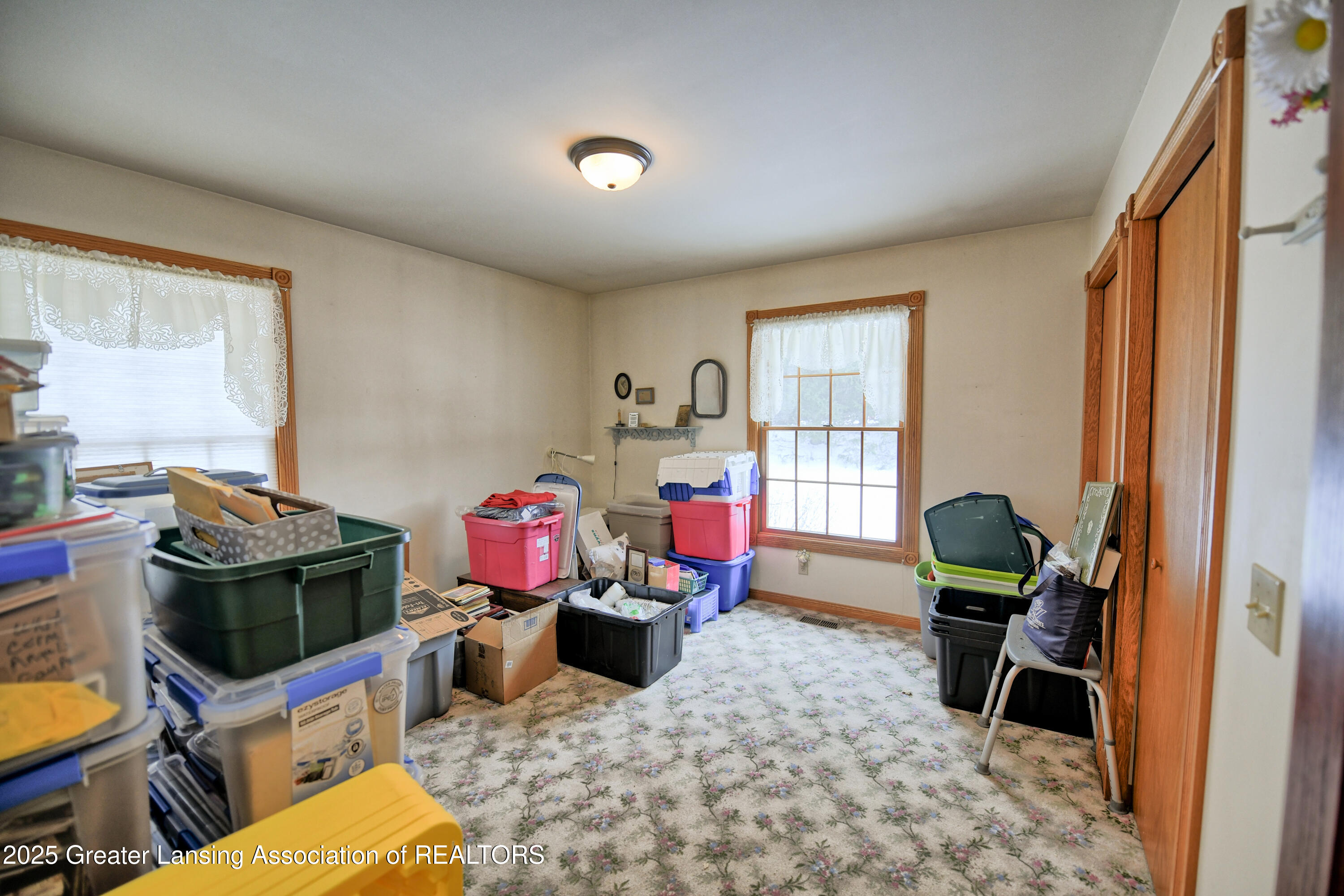 Portland, Michigan, 48875, United States, 5 Bedrooms Bedrooms, ,4 BathroomsBathrooms,Residential,For Sale,2031480