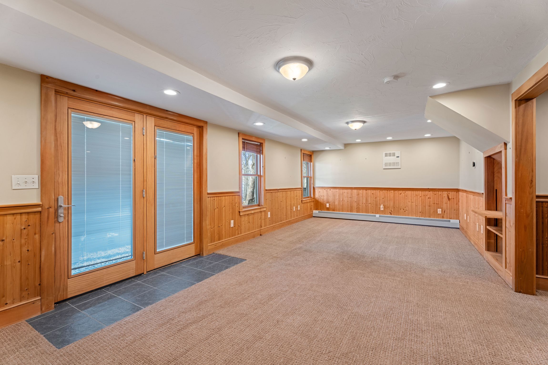  16 Merrimack River Road, Groveland, MA, 01834 - 物件實景