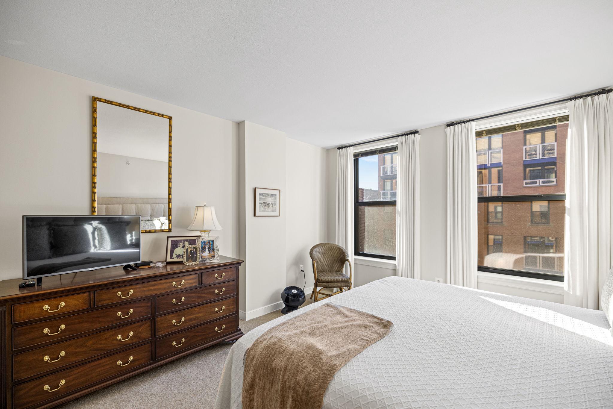  616 E E Street NW, Washington, DC, 20004 - 物件實景