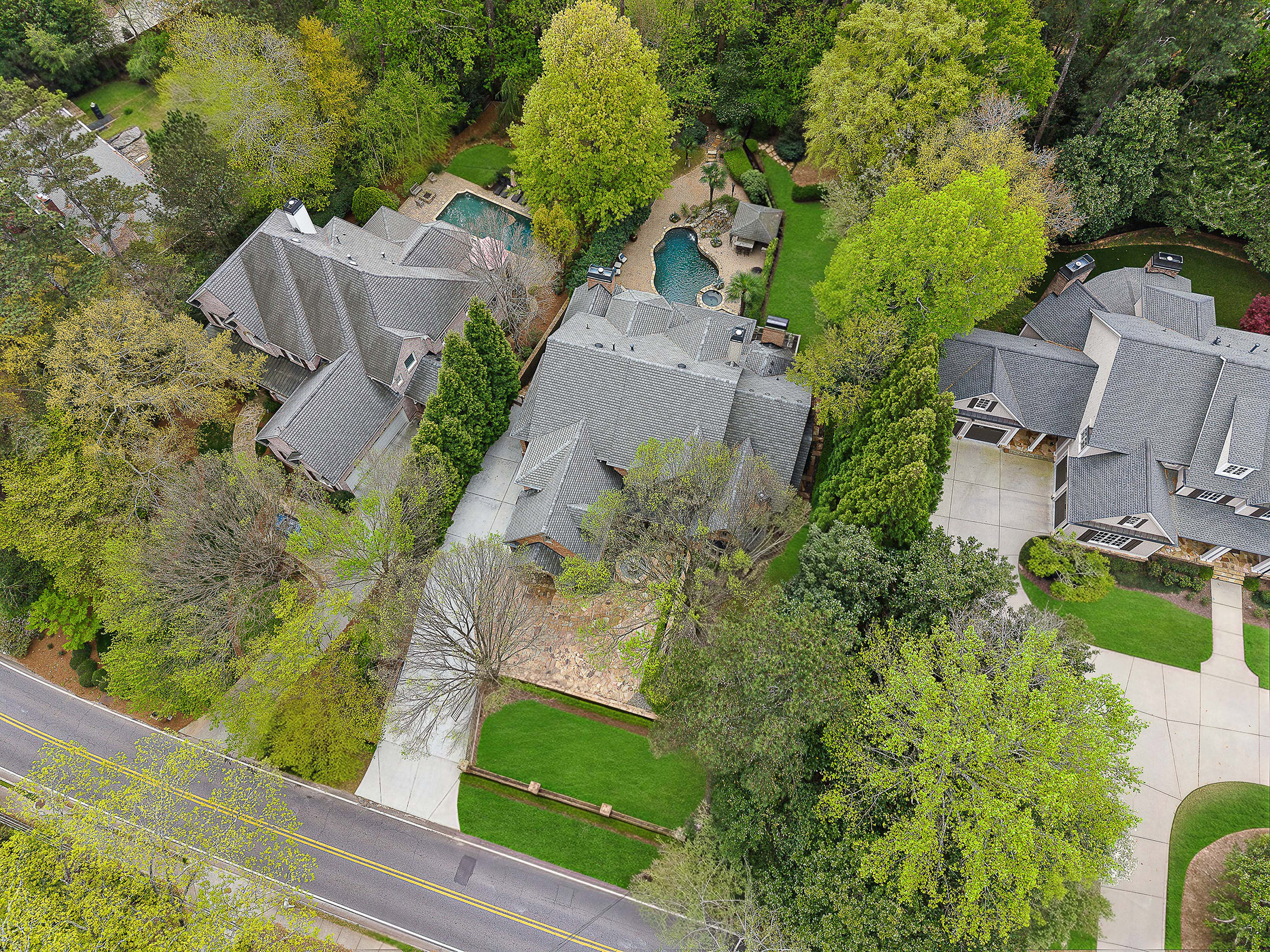  Exquisite Gated Brick and Stone Estate in Sought-after Chastain Park Area - 物件實景