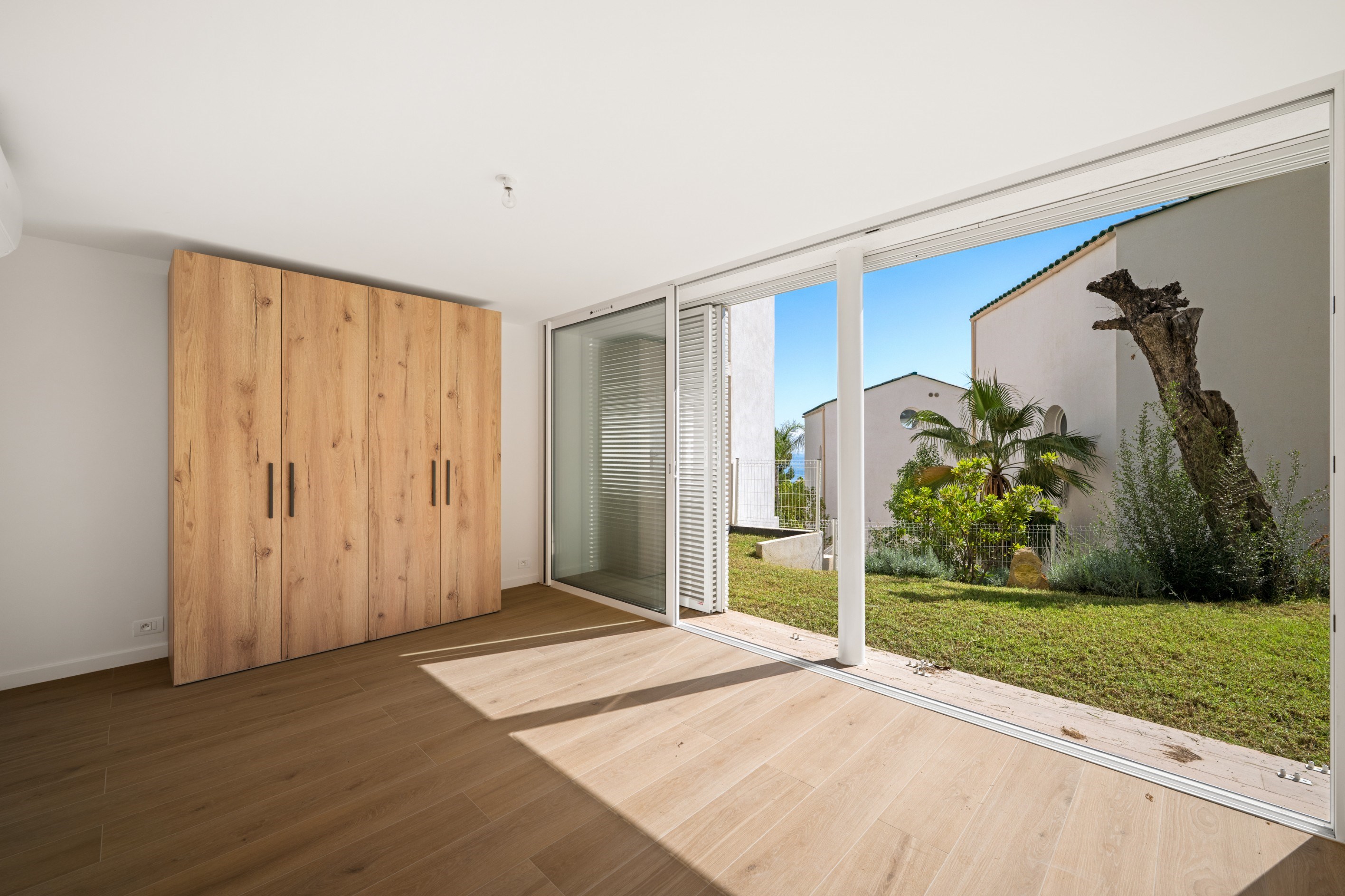  Cap d’Ail Les Salines, new 138 sqm four bedroom villa with pool and sea views - 物件實景
