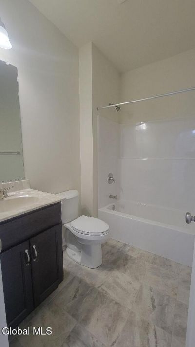 Mechanicville, New York, 12118, United States, 3 Bedrooms Bedrooms, ,3 BathroomsBathrooms,Residential,For Sale,1989514