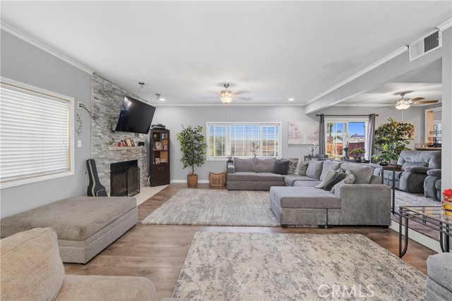 La Mirada, California, 90638, United States, 5 Bedrooms Bedrooms, ,4 BathroomsBathrooms,Residential,For Sale,2008567