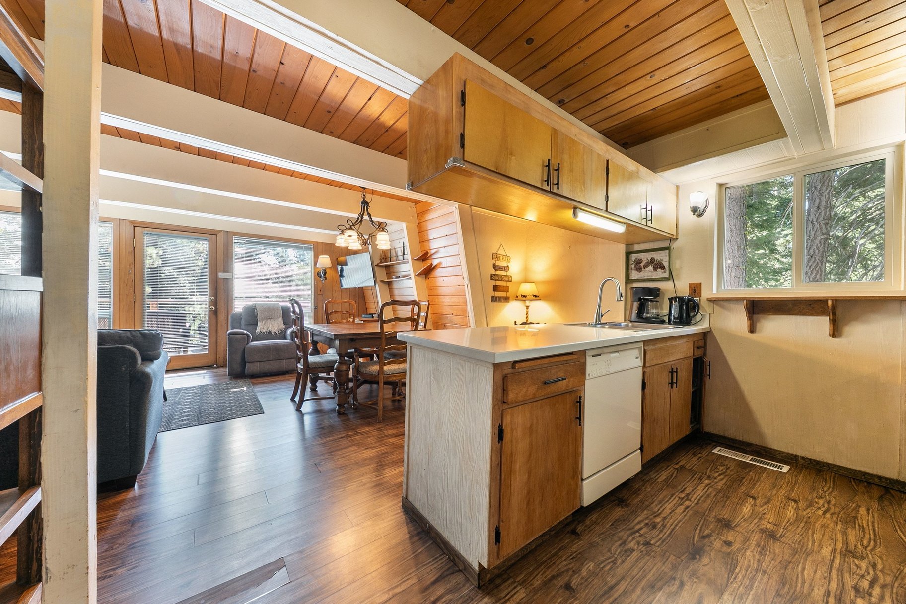  4 Bedroom Talmont Home Near Ski Areas & Private Beach at Lake Tahoe - 物件實景