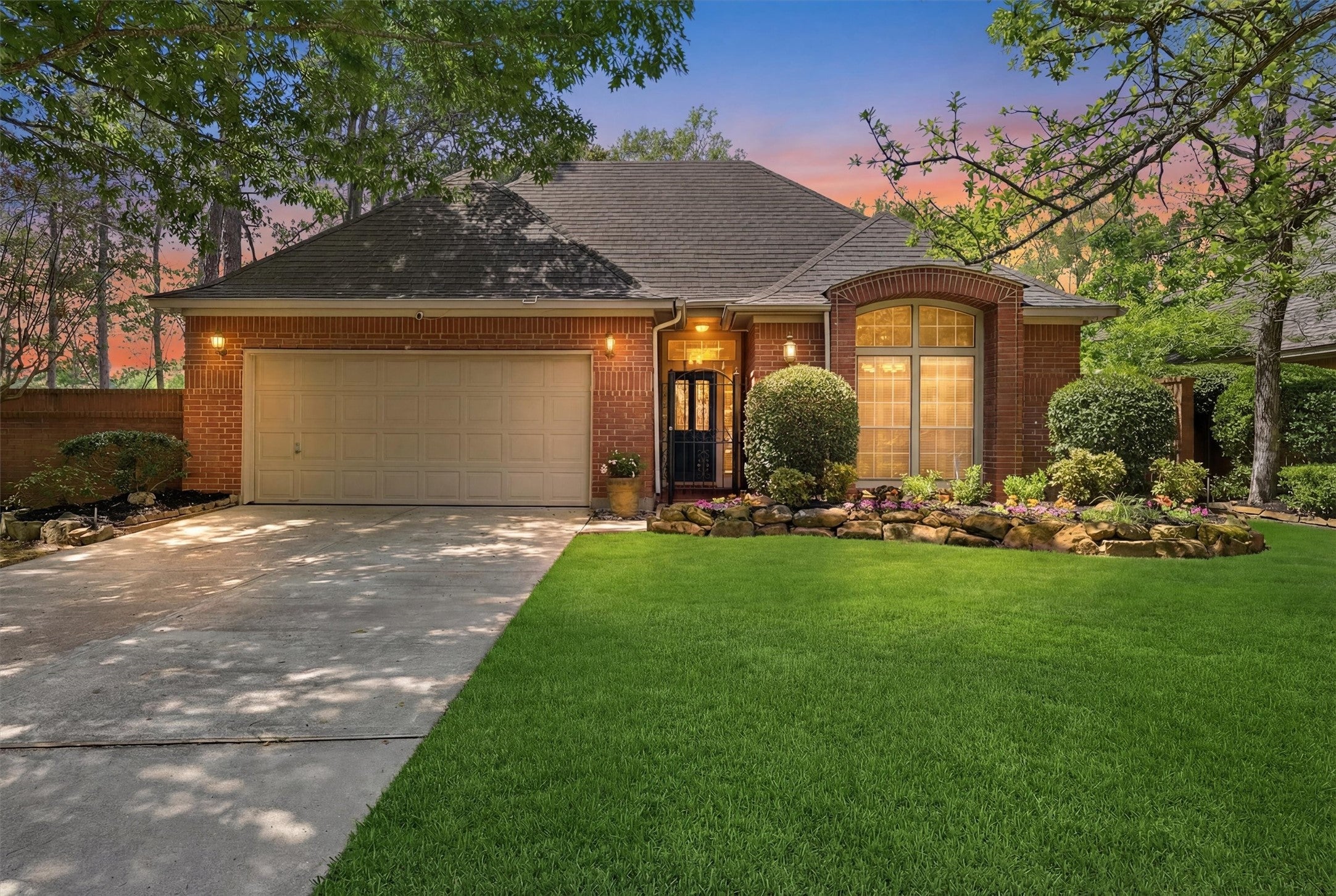 Hickory Brook Ln, Kingwood, TX 77345