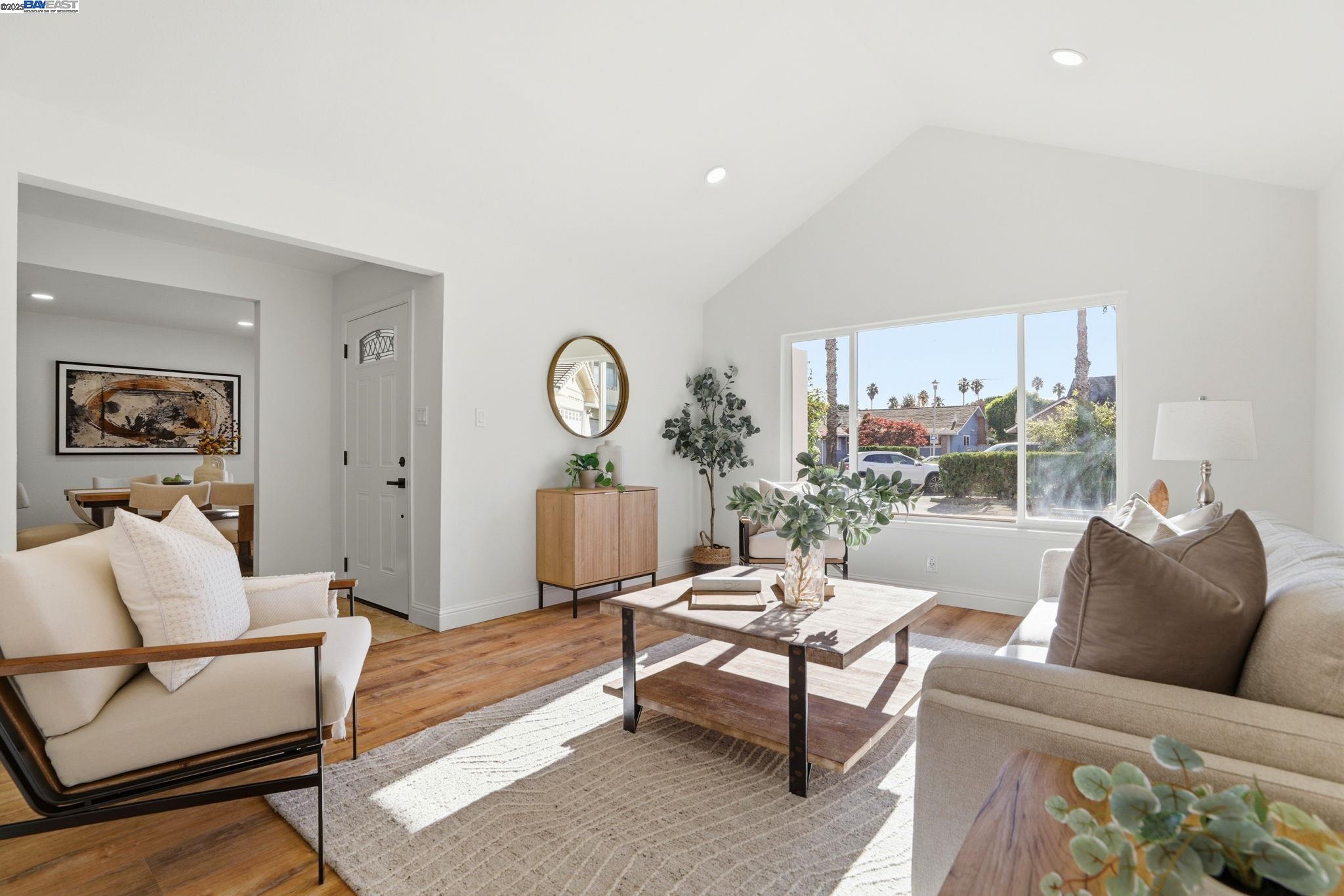 Fremont, California, 94539, United States, 3 Bedrooms Bedrooms, ,2 BathroomsBathrooms,Residential,For Sale,1995830