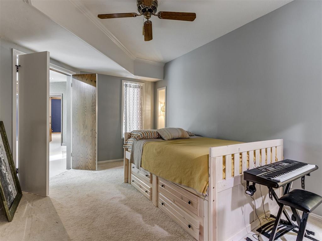 Oklahoma City, Oklahoma, 73131, United States, 4 Bedrooms Bedrooms, ,5 BathroomsBathrooms,Residential,For Sale,1919508