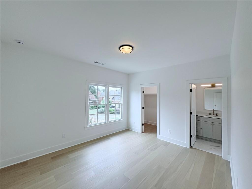 Suwanee, Georgia, 30024, United States, 6 Bedrooms Bedrooms, ,7 BathroomsBathrooms,Residential,For Sale,1795311