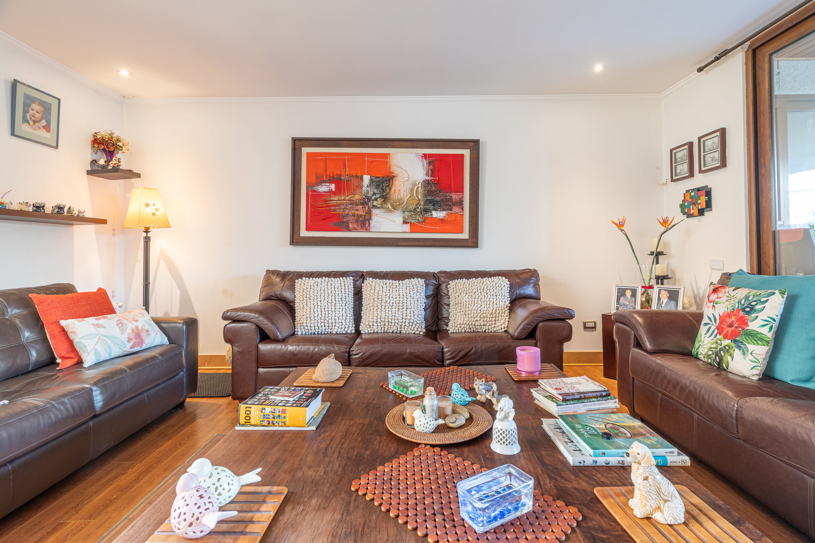  4-Bedroom Home in a Well-Established Gated Community - 物件實景