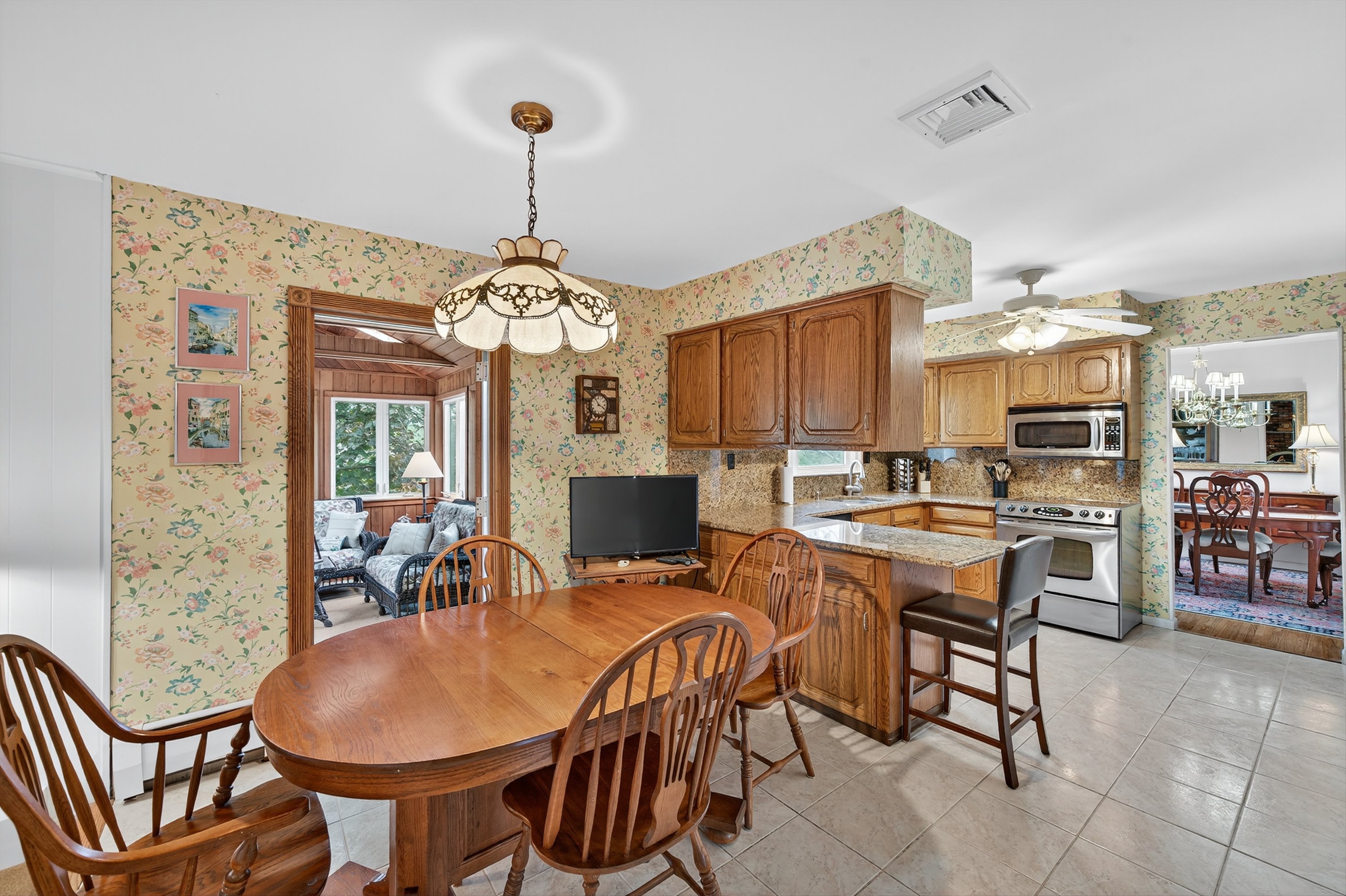 Monroe, New York, 10950, United States, 5 Bedrooms Bedrooms, ,3 BathroomsBathrooms,Residential,For Sale,1976155