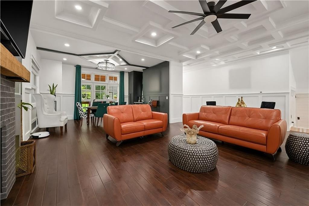 Scottdale, Georgia, 30079, United States, 4 Bedrooms Bedrooms, ,4 BathroomsBathrooms,Residential,For Sale,1911457