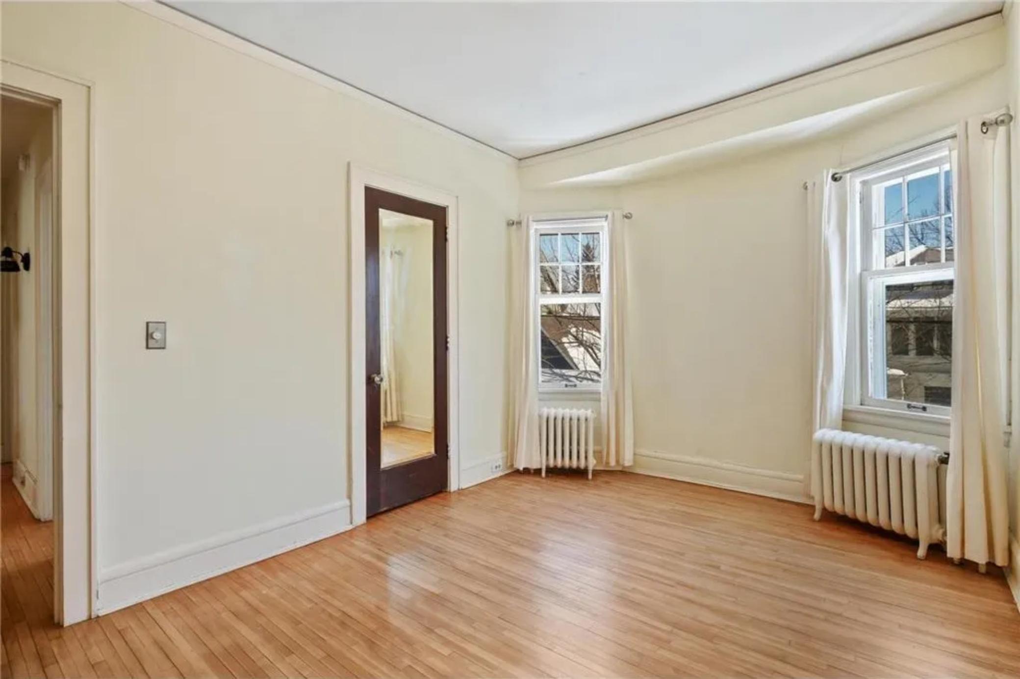 Minneapolis, Minnesota, 55403, United States, ,Residential,For Sale,1939617