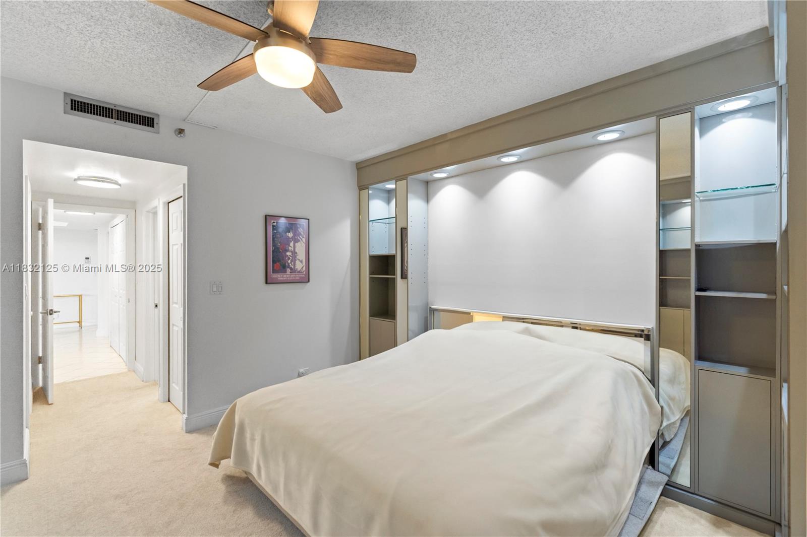 Aventura, Florida, 33180, United States, 2 Bedrooms Bedrooms, ,3 BathroomsBathrooms,Residential,For Sale,1885240