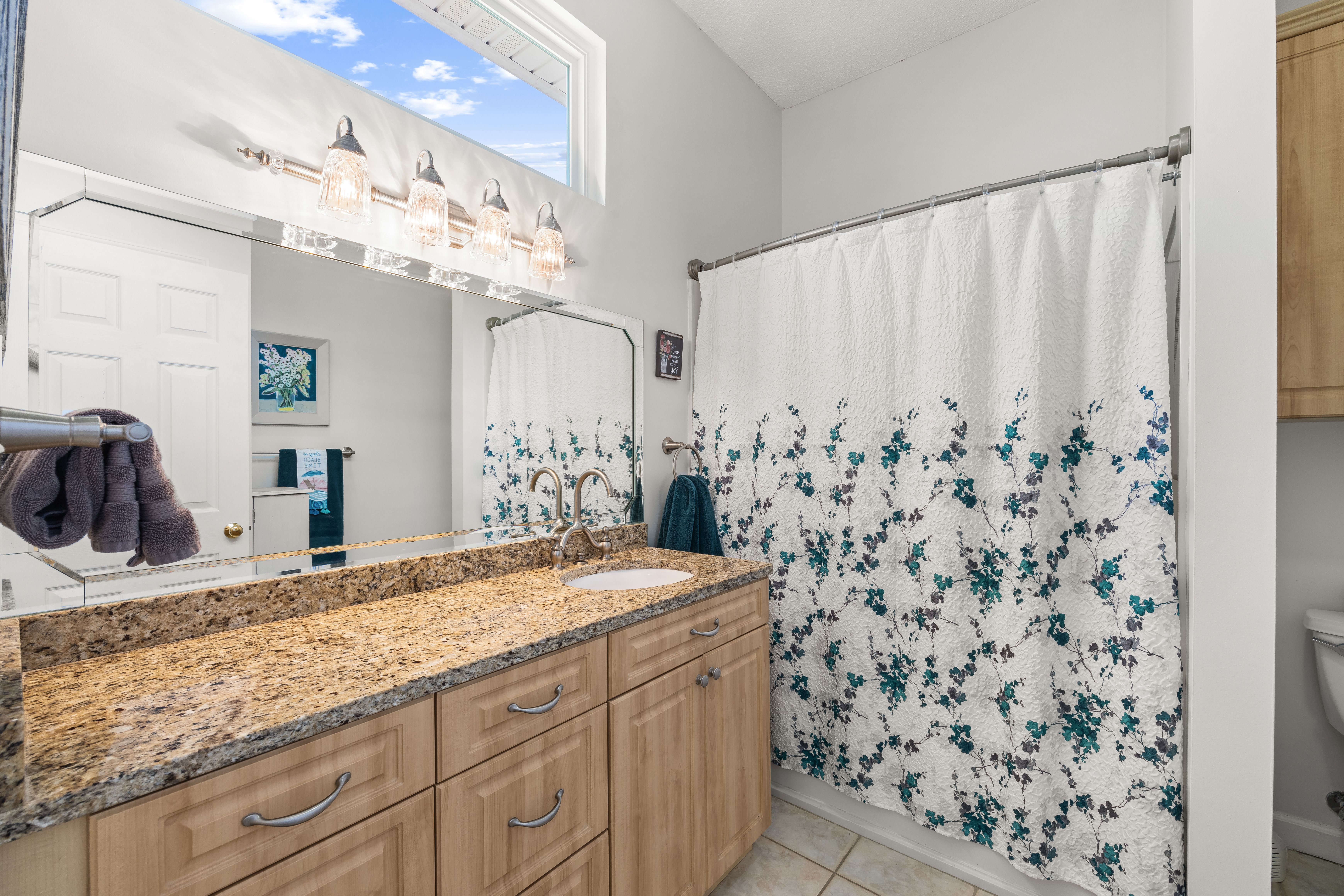  West End Panama City Beach Home with Pool & Short Distance to the Beach - 物件實景