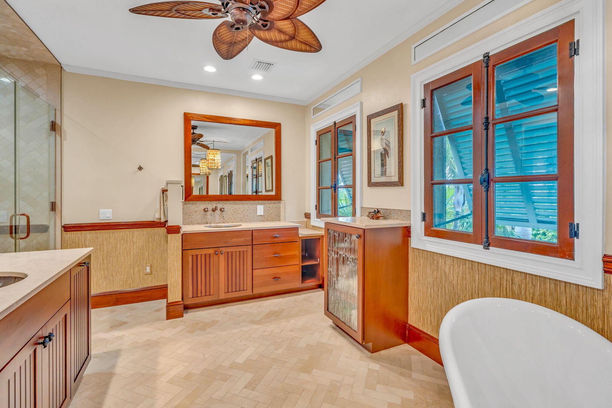 KEY COLONY, Florida, 33051, United States, 4 Bedrooms Bedrooms, ,5 BathroomsBathrooms,Residential,For Sale,1993100