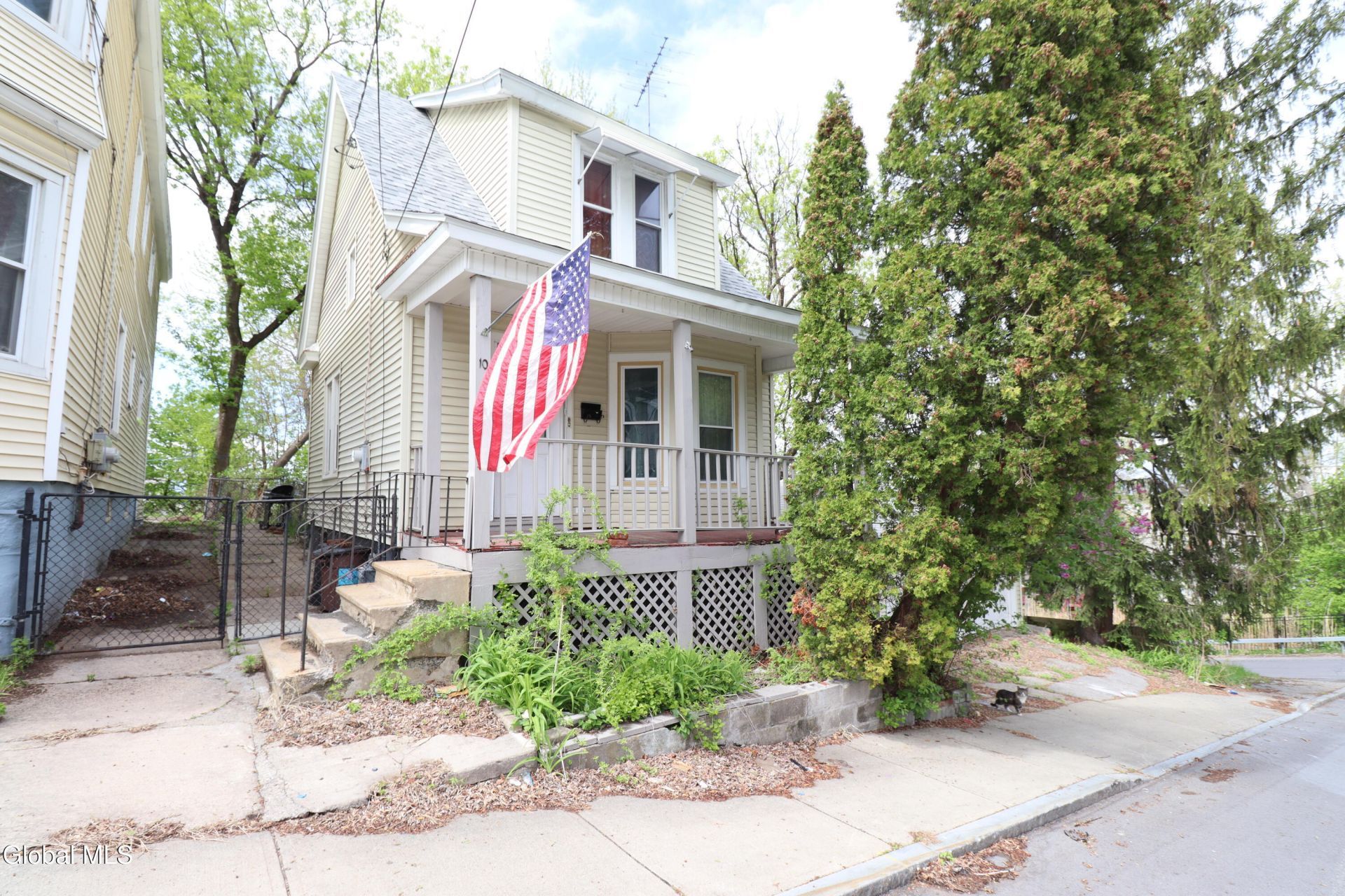Daggett Ter, Schenectady, NY 12307