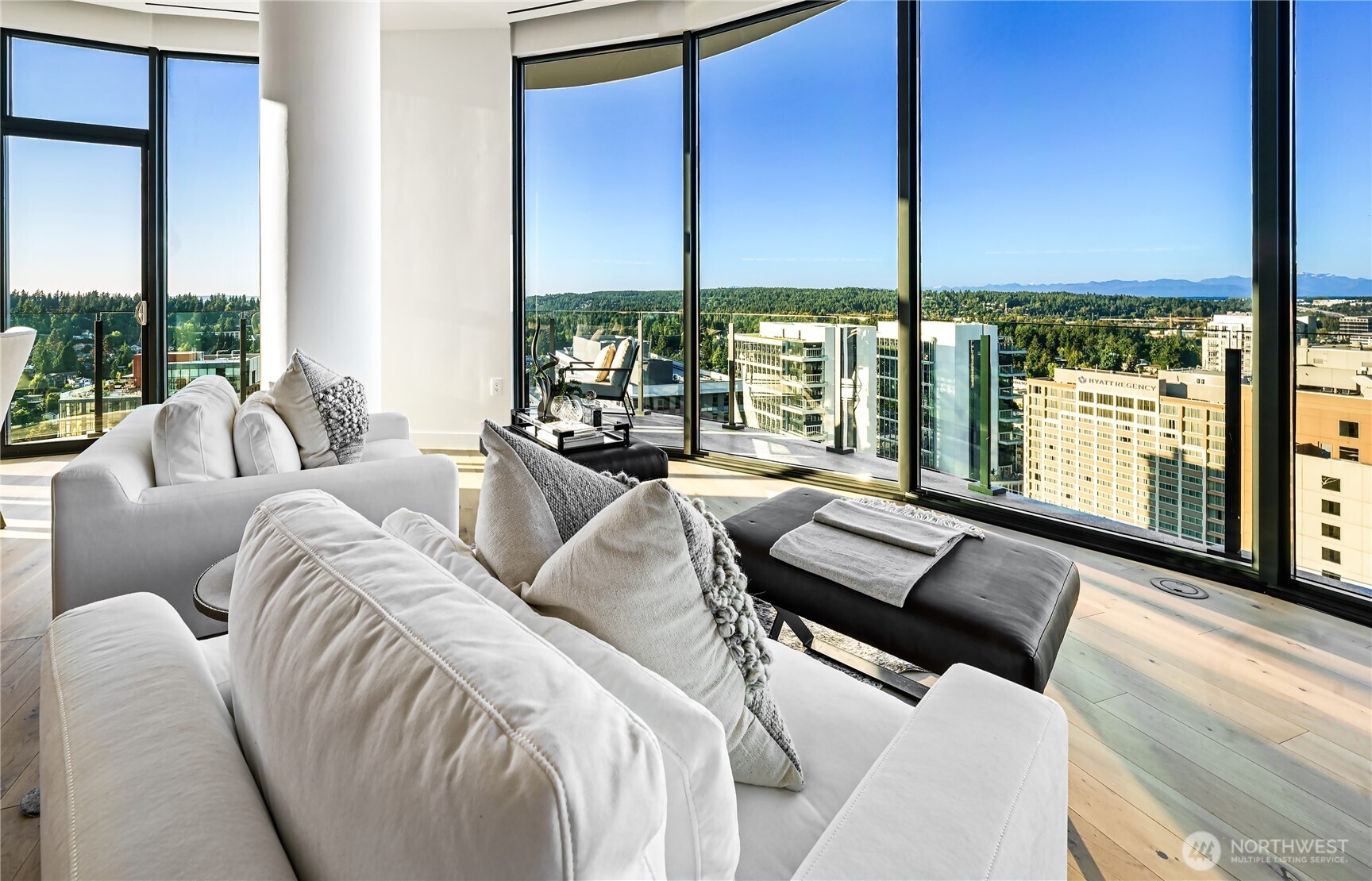 Bellevue, Washington, 98004, United States, 3 Bedrooms Bedrooms, ,3 BathroomsBathrooms,Residential,For Sale,1859717
