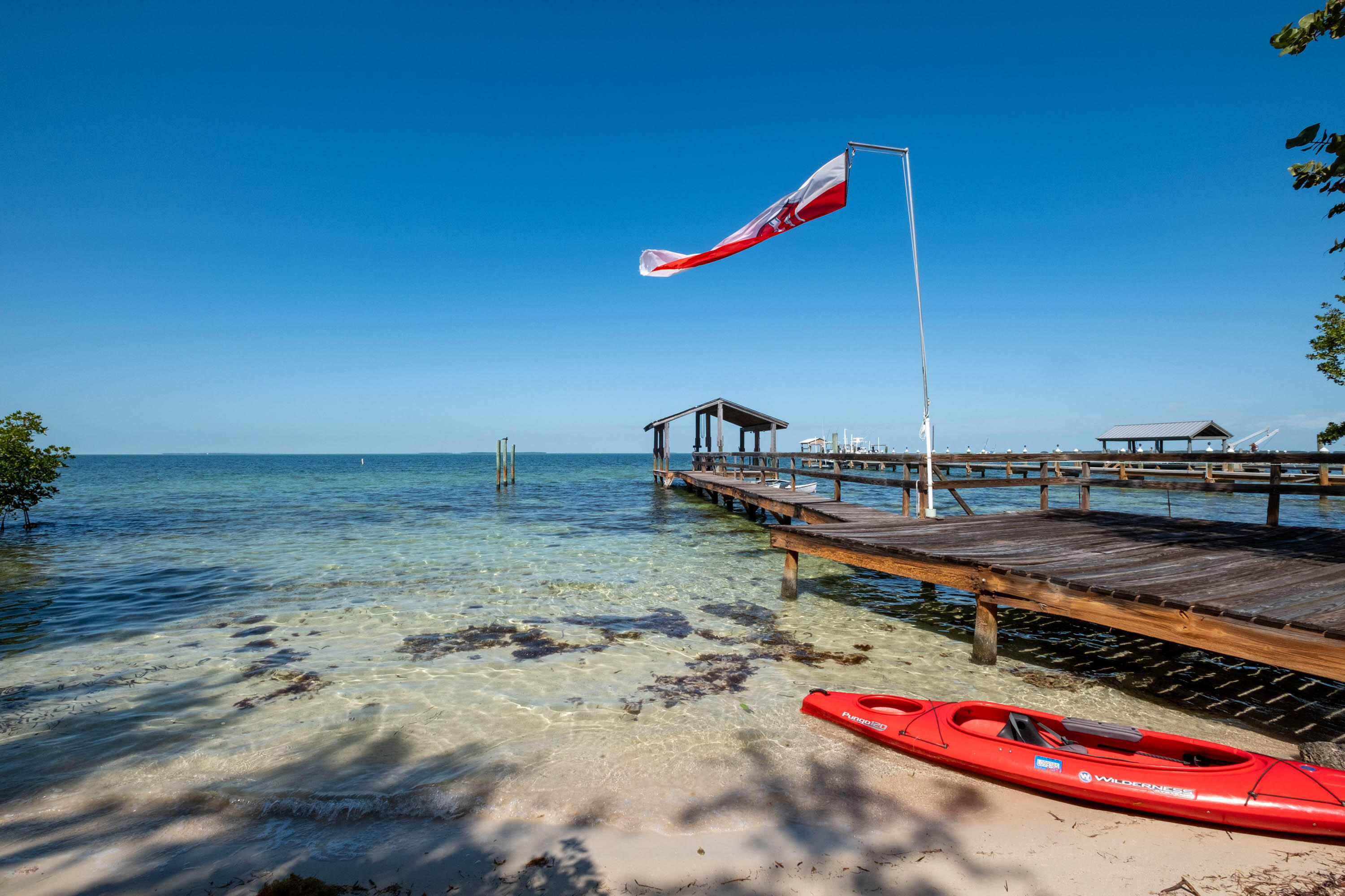 ISLAMORADA, Florida, 33036, United States, 5 Bedrooms Bedrooms, ,3 BathroomsBathrooms,Residential,For Sale,1828354