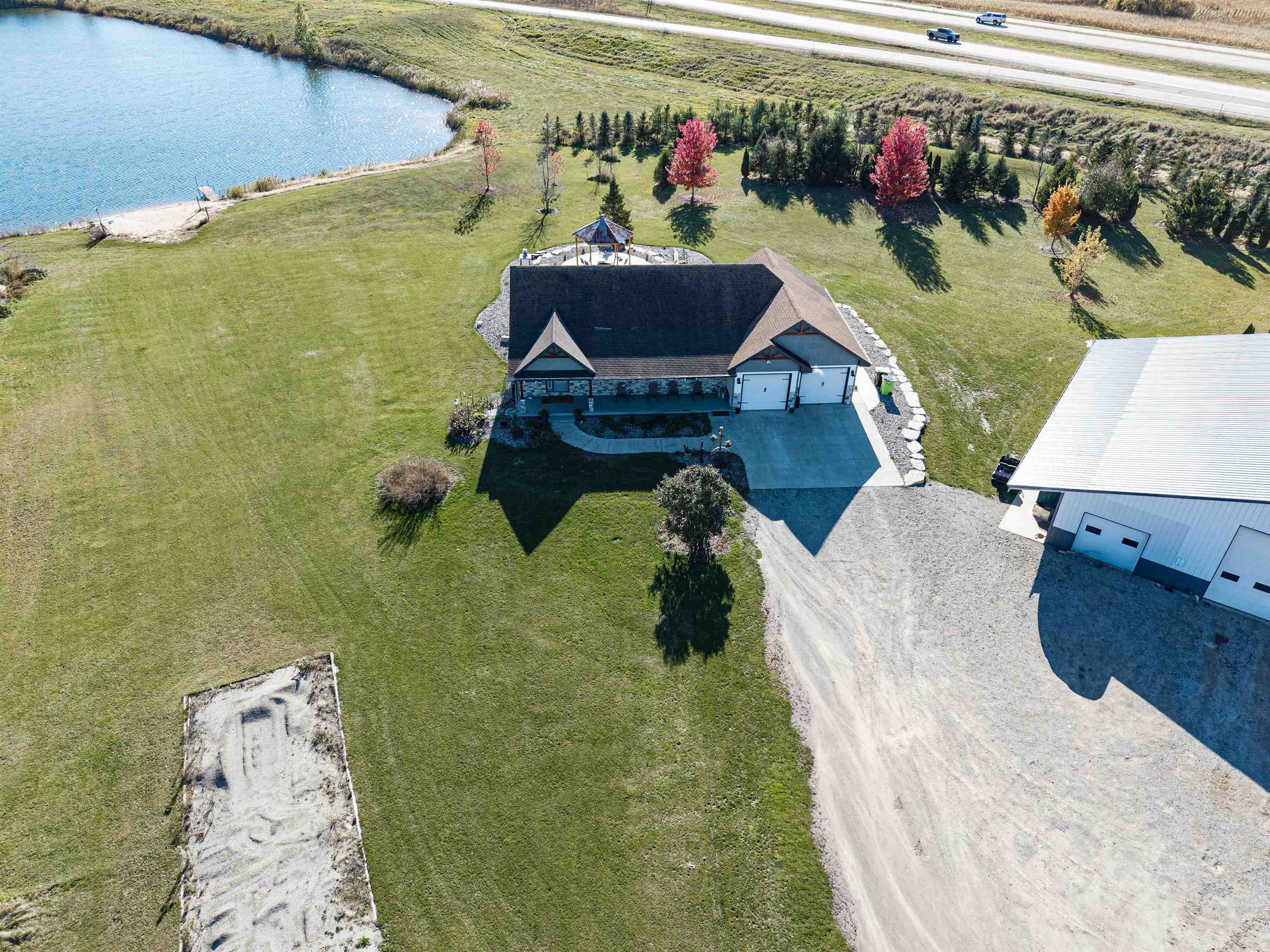 Pulaski, Wisconsin, 54162, United States, 3 Bedrooms Bedrooms, ,3 BathroomsBathrooms,Residential,For Sale,1975627