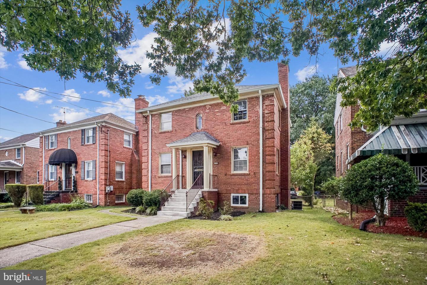 Washington, District of Columbia, 20017, United States, 3 Bedrooms Bedrooms, ,3 BathroomsBathrooms,Residential,For Sale,1966689