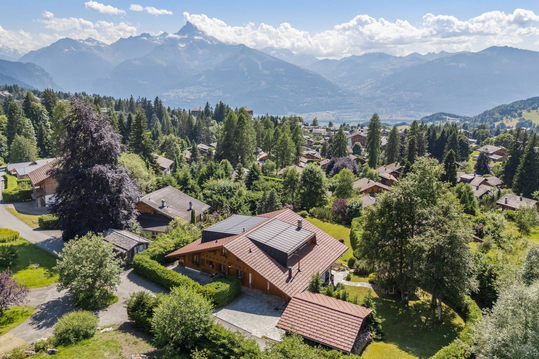  In the highly sought-after Domaine de la Forêt, a vast, exceptional property - 物件實景