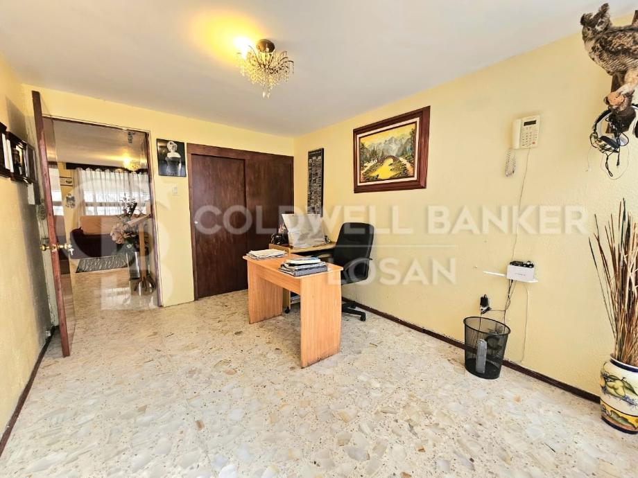 Hacienda de Malpaso, Naucalpan de Juárez, Estado de méxico, 53300, Mexico, 4 Bedrooms Bedrooms, ,3 BathroomsBathrooms,Residential,For Sale,Hacienda de Malpaso,1556666