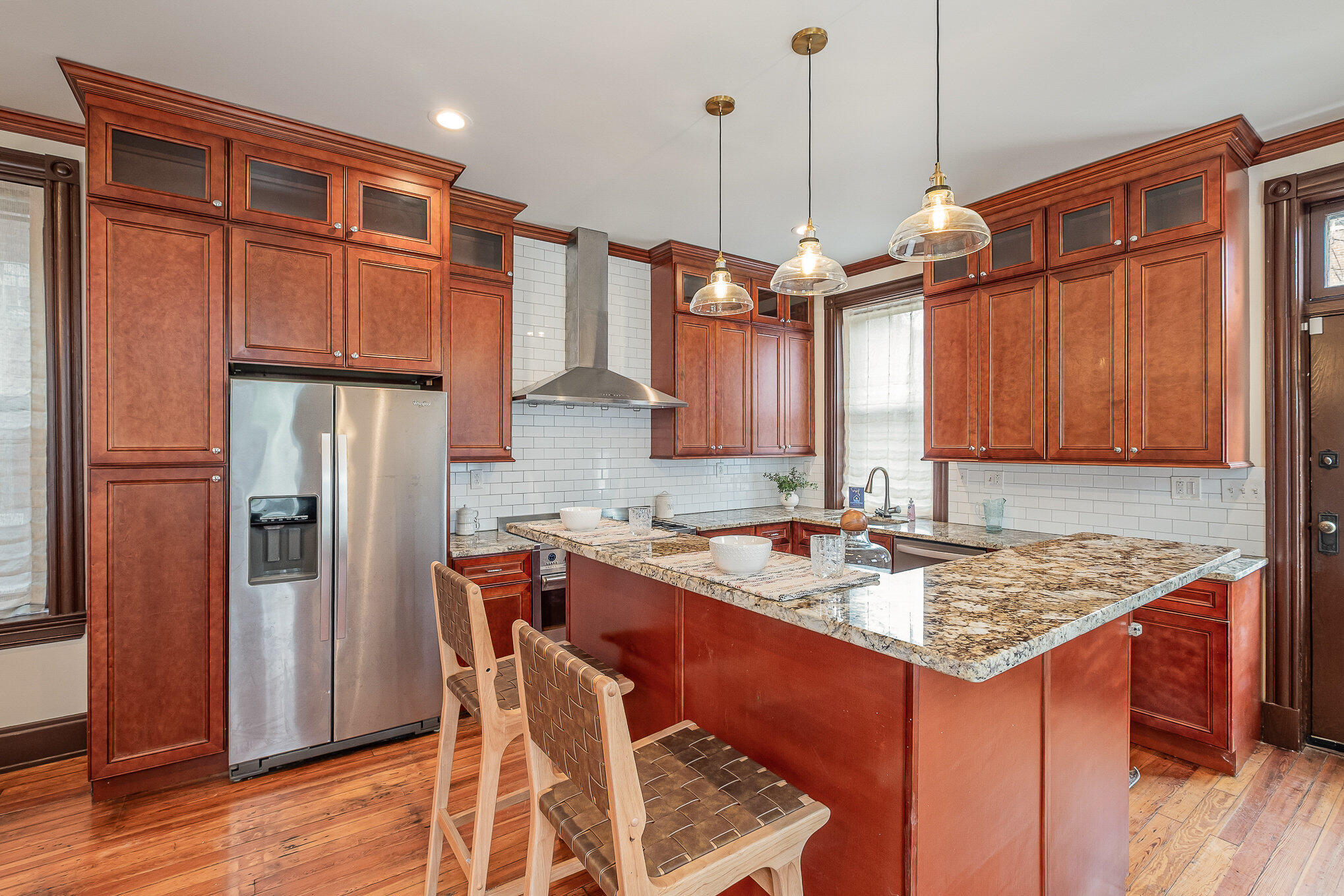 Newport, Kentucky, 41071, United States, 4 Bedrooms Bedrooms, ,4 BathroomsBathrooms,Residential,For Sale,1915092