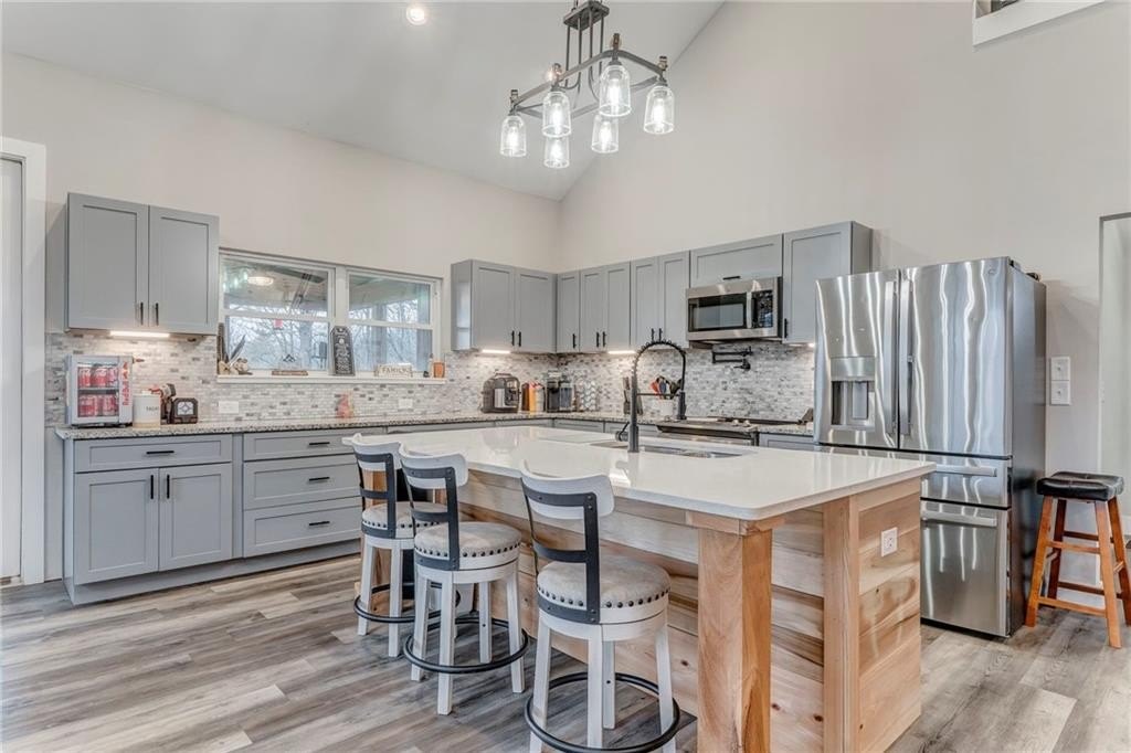 Ranger, Georgia, 30734, United States, 3 Bedrooms Bedrooms, ,4 BathroomsBathrooms,Residential,For Sale,2006072