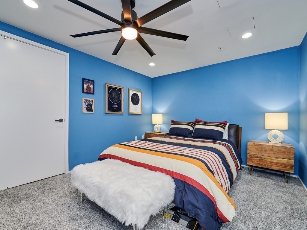 Cambridge, Massachusetts, 02141, United States, 1 Bedroom Bedrooms, ,2 BathroomsBathrooms,Residential,For Sale,1976381