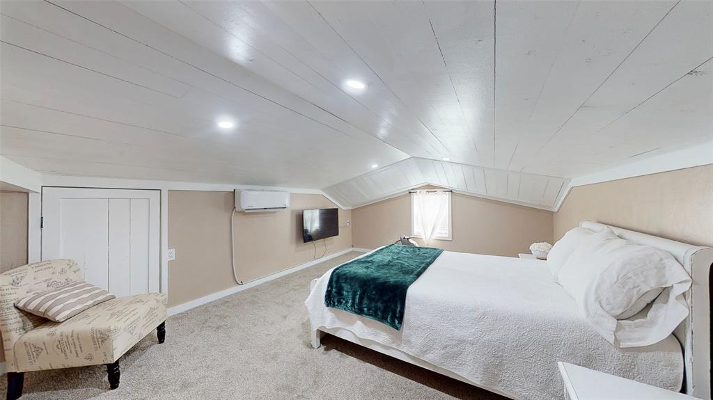 Emory, Texas, 75440, United States, 5 Bedrooms Bedrooms, ,3 BathroomsBathrooms,Residential,For Sale,1708267