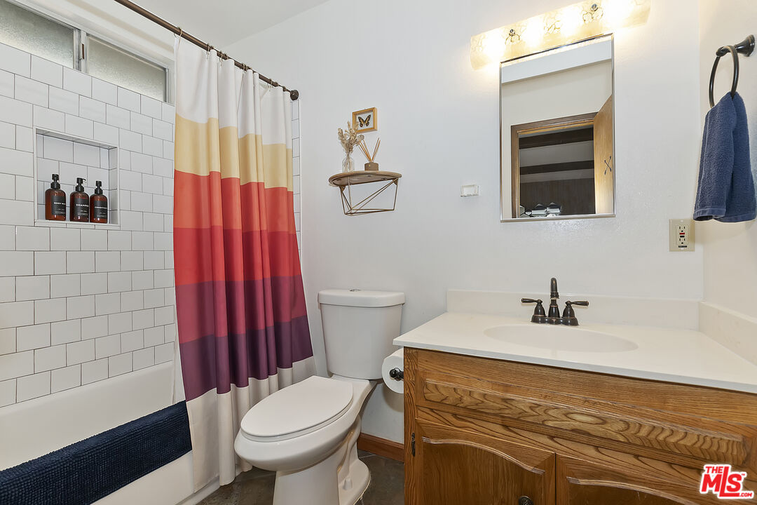Big Bear City, California, 92314, United States, 3 Bedrooms Bedrooms, ,2 BathroomsBathrooms,Residential,For Sale,1766827