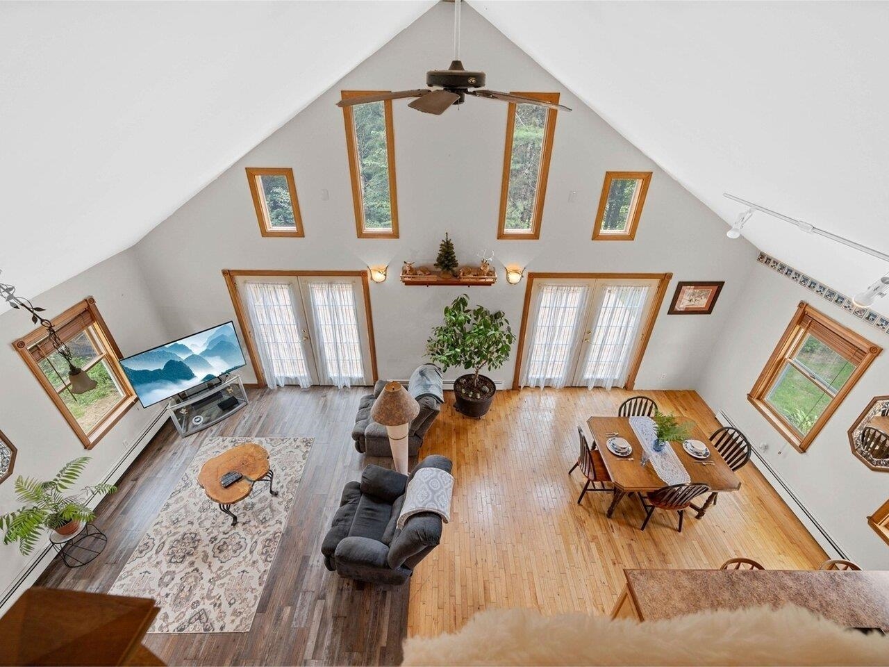 East Montpelier, Vermont, 05651, United States, 3 Bedrooms Bedrooms, ,1 BathroomBathrooms,Residential,For Sale,1882600