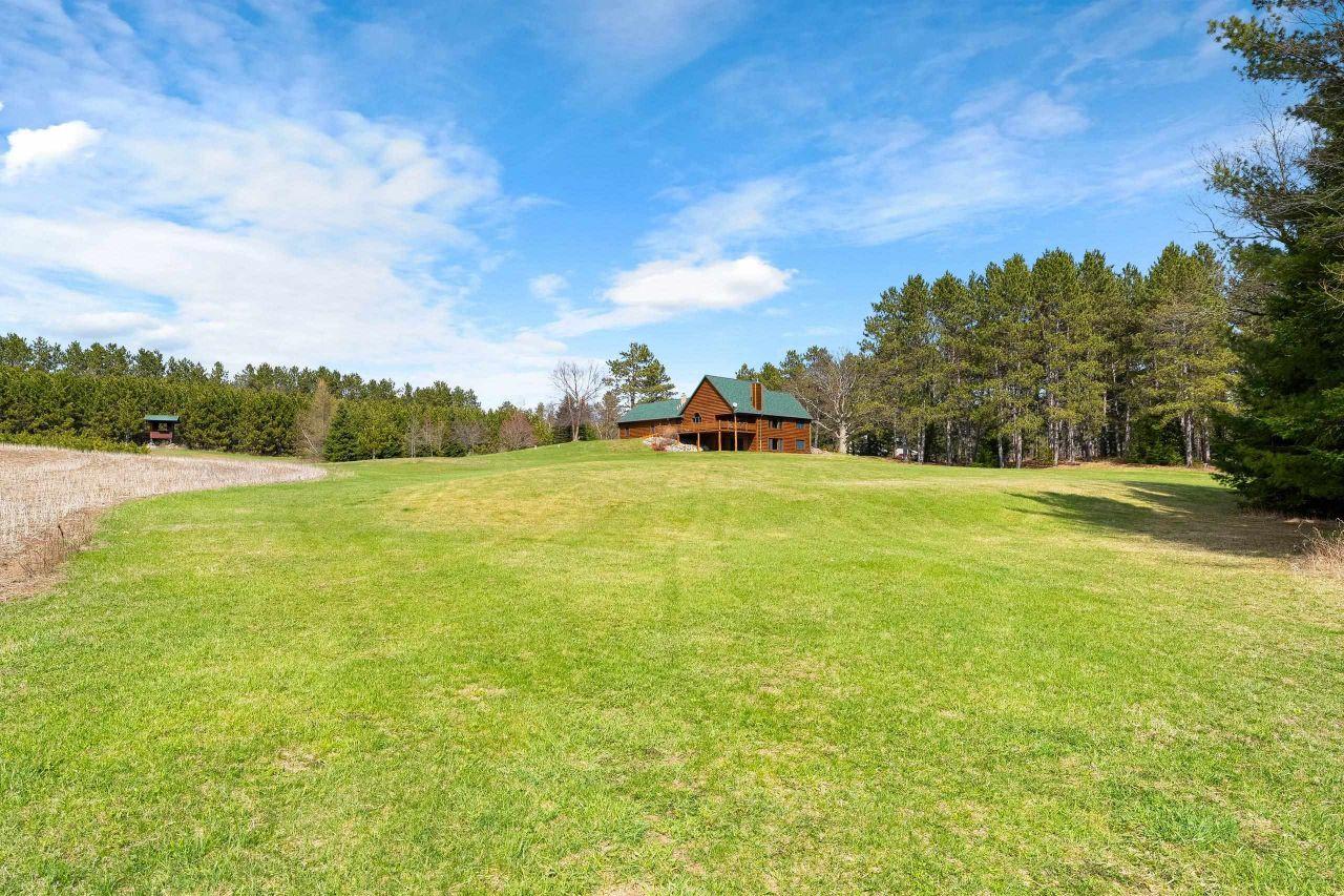 CRIVITZ, Wisconsin, 54129, United States, 4 Bedrooms Bedrooms, ,3 BathroomsBathrooms,Residential,For Sale,1792767