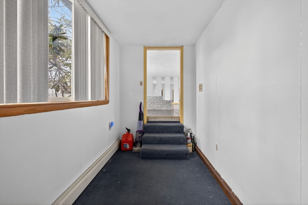 Framingham, Massachusetts, 01702, United States, 5 Bedrooms Bedrooms, ,5 BathroomsBathrooms,Residential,For Sale,2035320