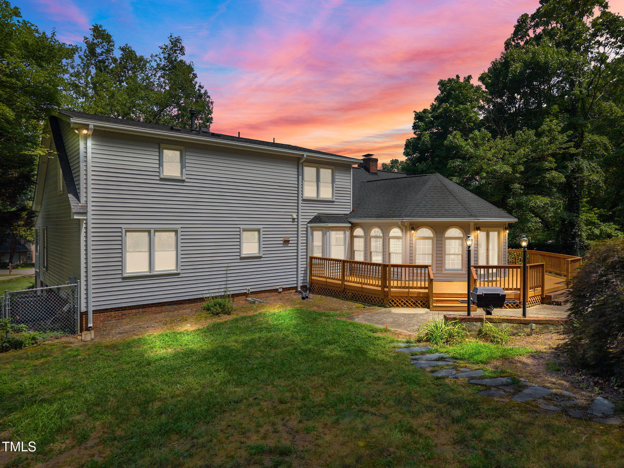 Raleigh, North Carolina, 27615, United States, 4 Bedrooms Bedrooms, ,3 BathroomsBathrooms,Residential,For Sale,1907534