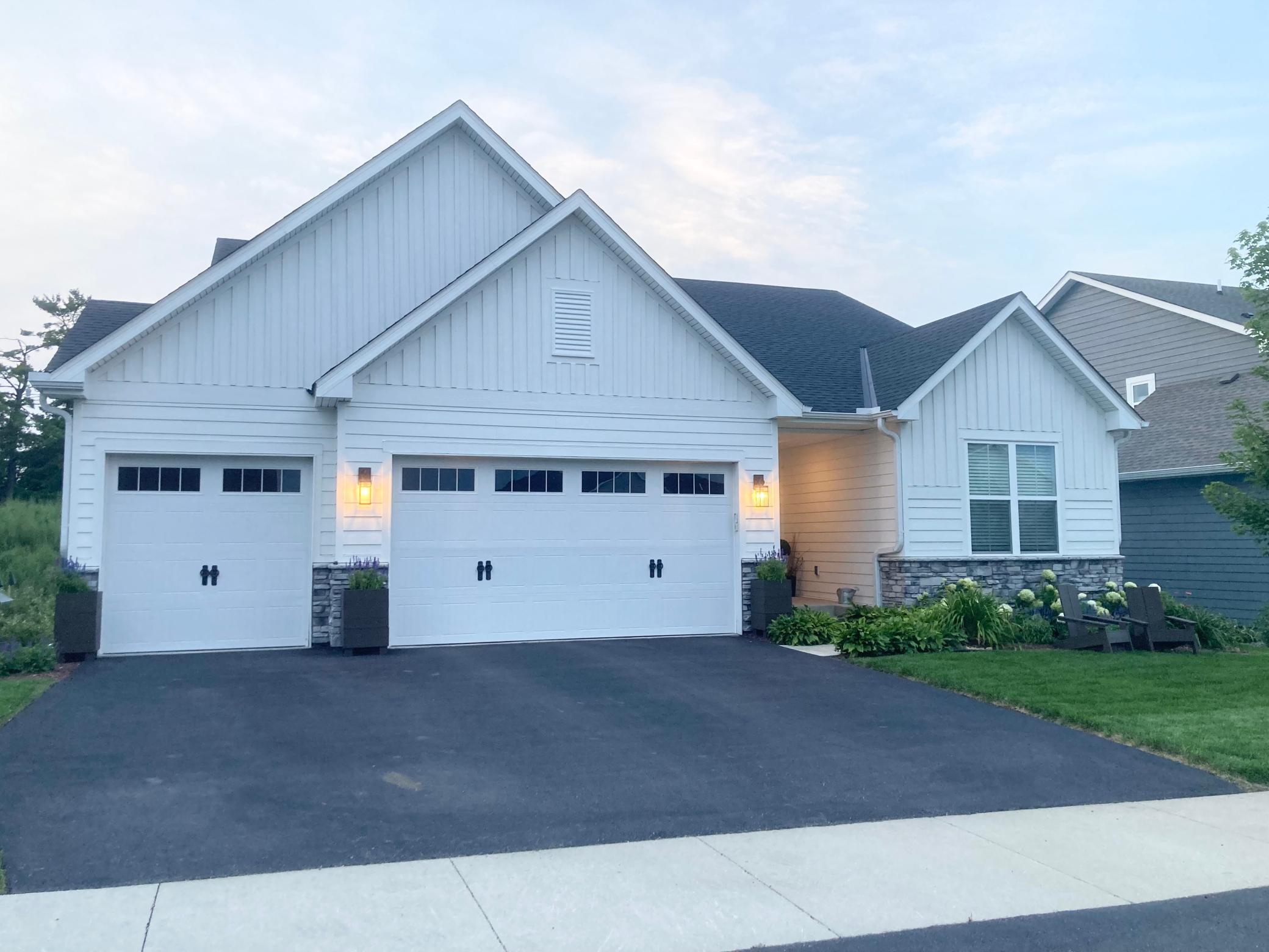 Chanhassen, Minnesota, 55317, United States, 4 Bedrooms Bedrooms, ,2 BathroomsBathrooms,Residential,For Sale,1950740