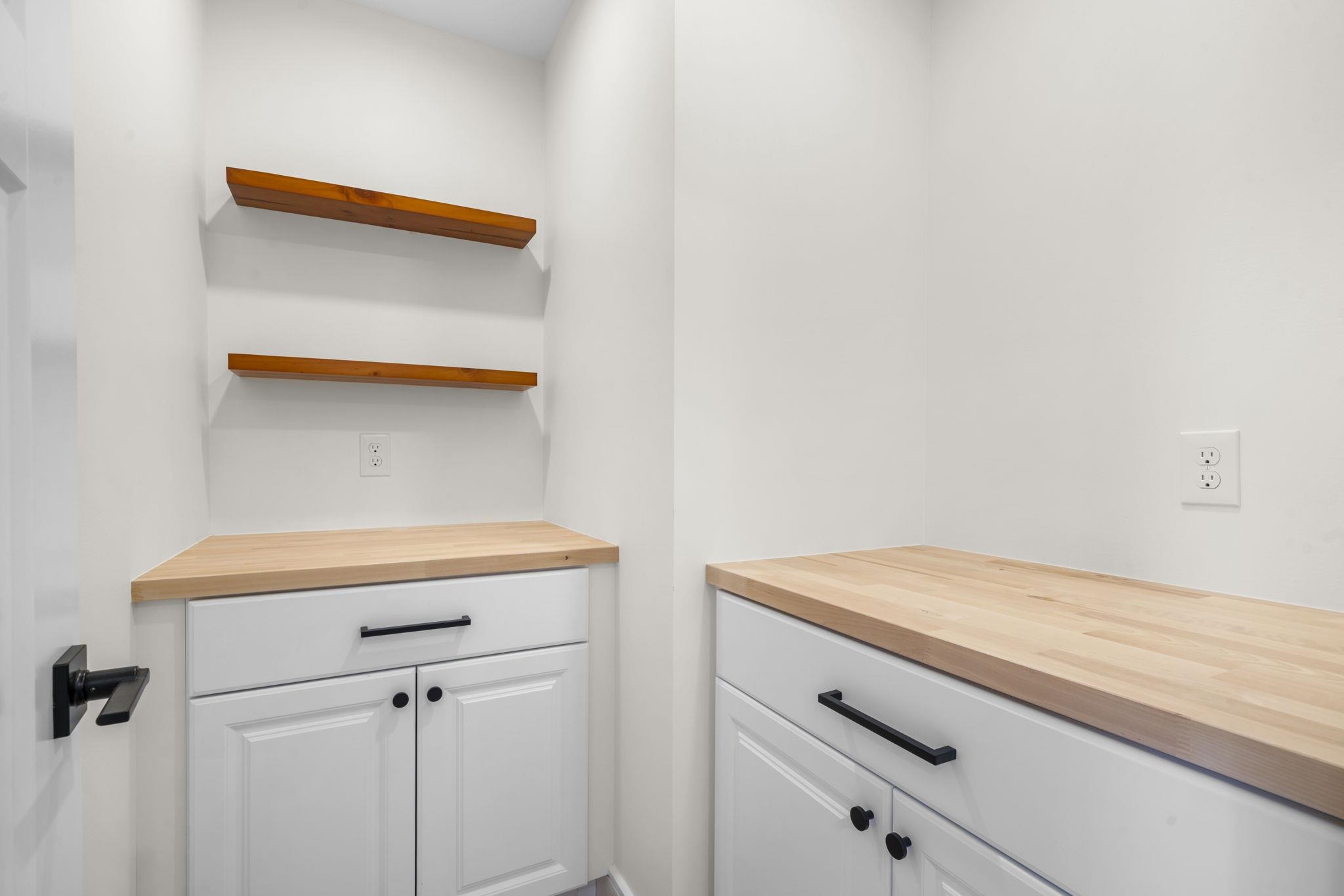 Londonderry, New Hampshire, 03053, United States, 2 Bedrooms Bedrooms, ,2 BathroomsBathrooms,Residential,For Sale,1962750