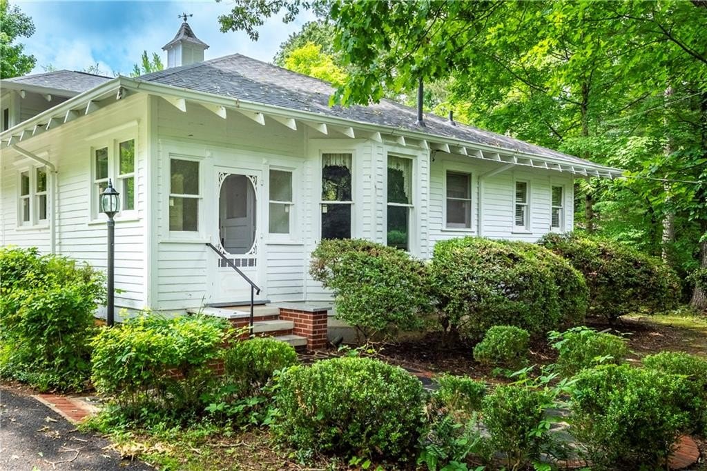 Tate, Georgia, 30177, United States, 3 Bedrooms Bedrooms, ,3 BathroomsBathrooms,Residential,For Sale,1854179