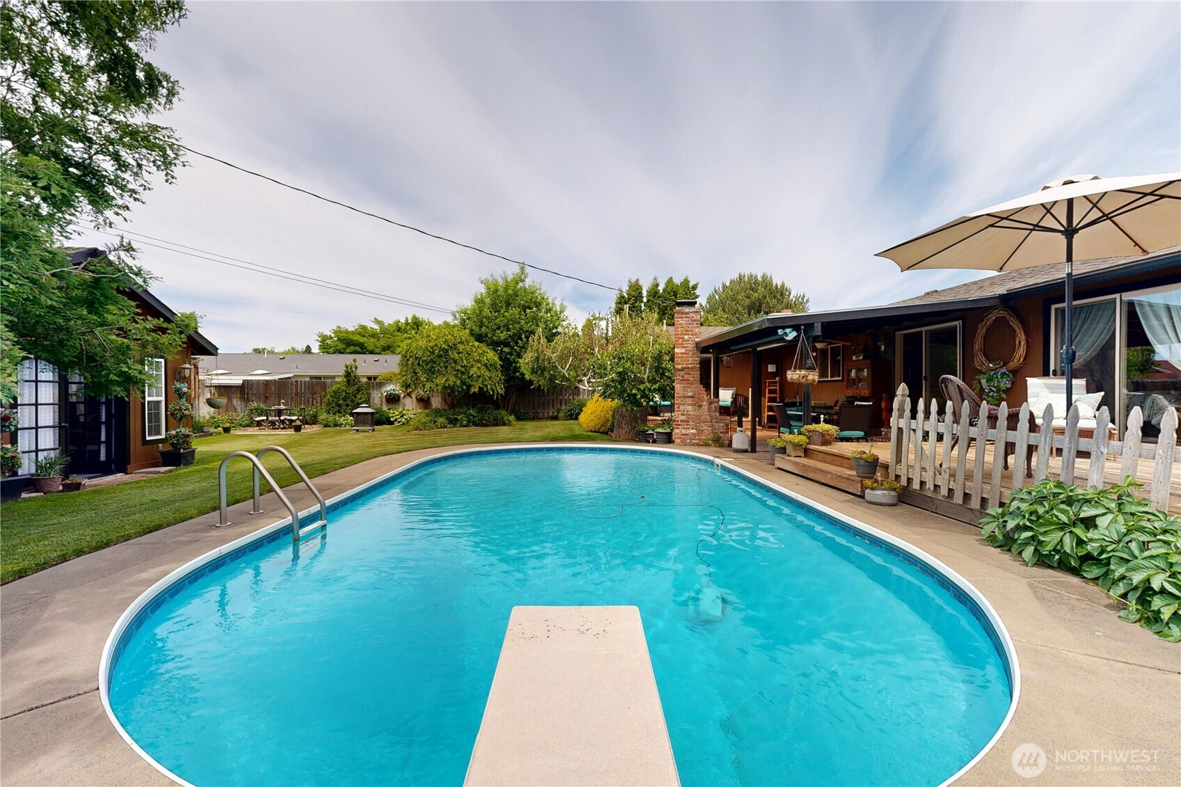 Walla Walla, Washington, 99362, United States, 3 Bedrooms Bedrooms, ,2 BathroomsBathrooms,Residential,For Sale,1934674