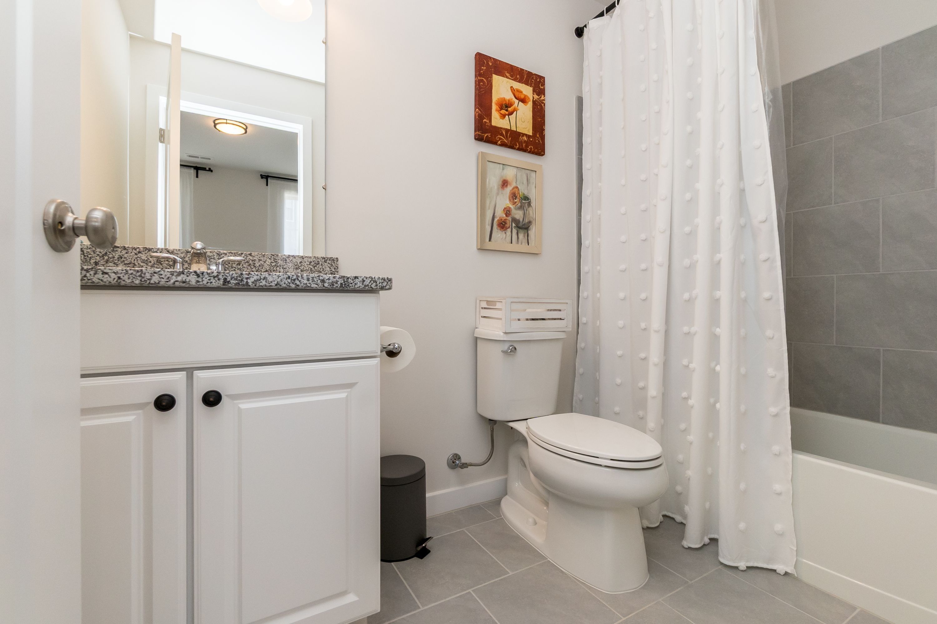 Ann Arbor, Michigan, 48105, United States, 4 Bedrooms Bedrooms, ,Residential,For Sale,1737854