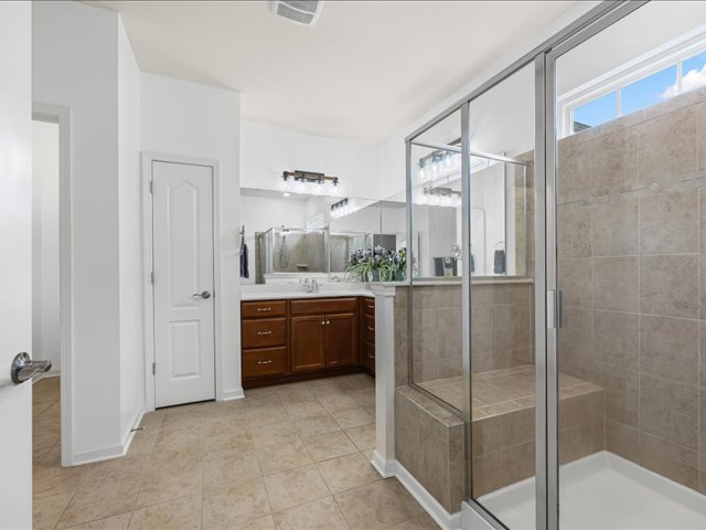 Fort Mill, South Carolina, 29715, United States, 3 Bedrooms Bedrooms, ,3 BathroomsBathrooms,Residential,For Sale,1981901