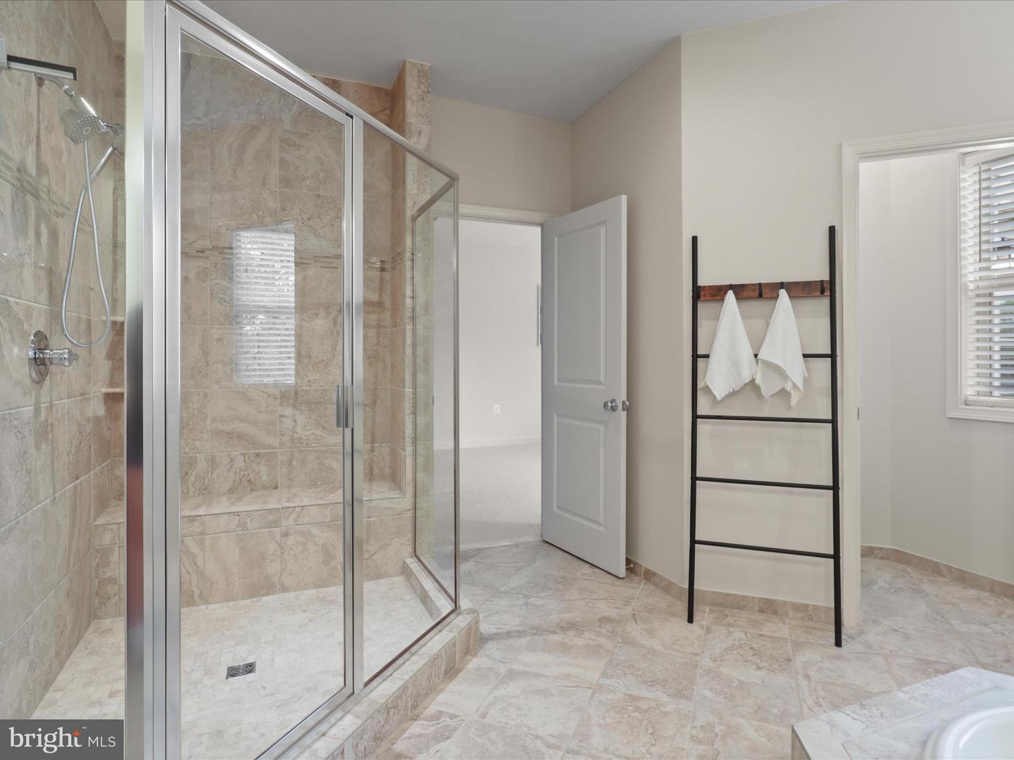 Ashburn, Virginia, 20148, United States, 3 Bedrooms Bedrooms, ,4 BathroomsBathrooms,Residential,For Sale,1918442