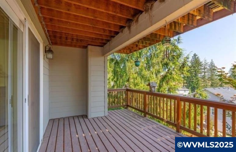 Salem, Oregon, 97306, United States, 4 Bedrooms Bedrooms, ,3 BathroomsBathrooms,Residential,For Sale,1989443