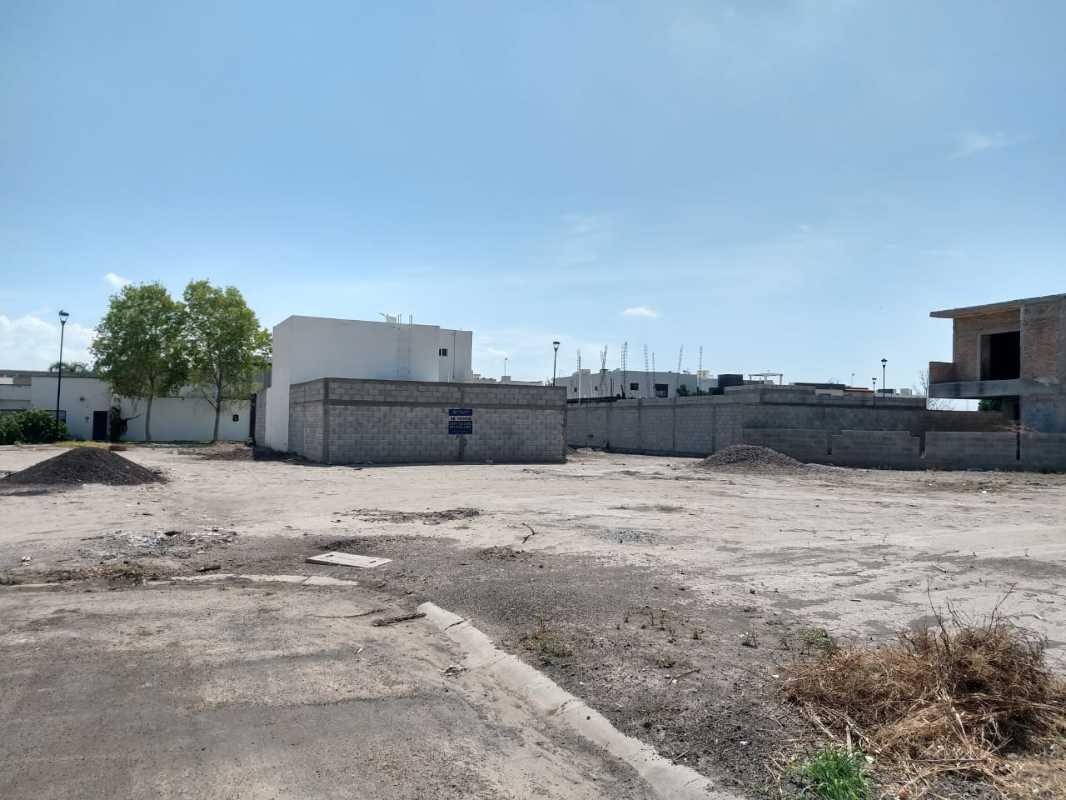 CERRADA TINTORETO, Torreón, Coahuila de Zaragoza, 27420, Mexico, 1 Bedroom Bedrooms, ,Residential,For Sale,CERRADA TINTORETO,1621801