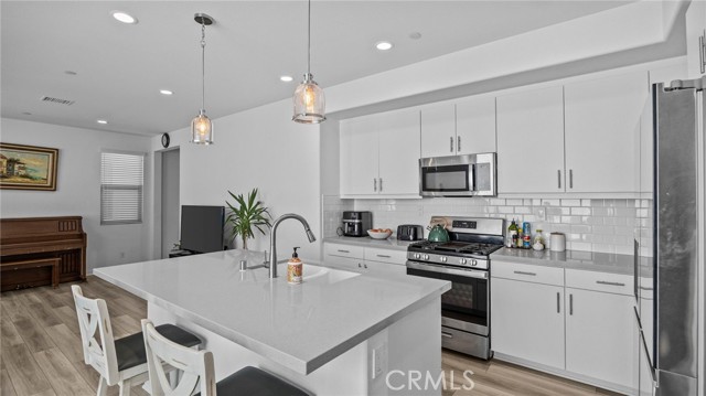 Chino, California, 91708, United States, 4 Bedrooms Bedrooms, ,3 BathroomsBathrooms,Residential,For Sale,2040840