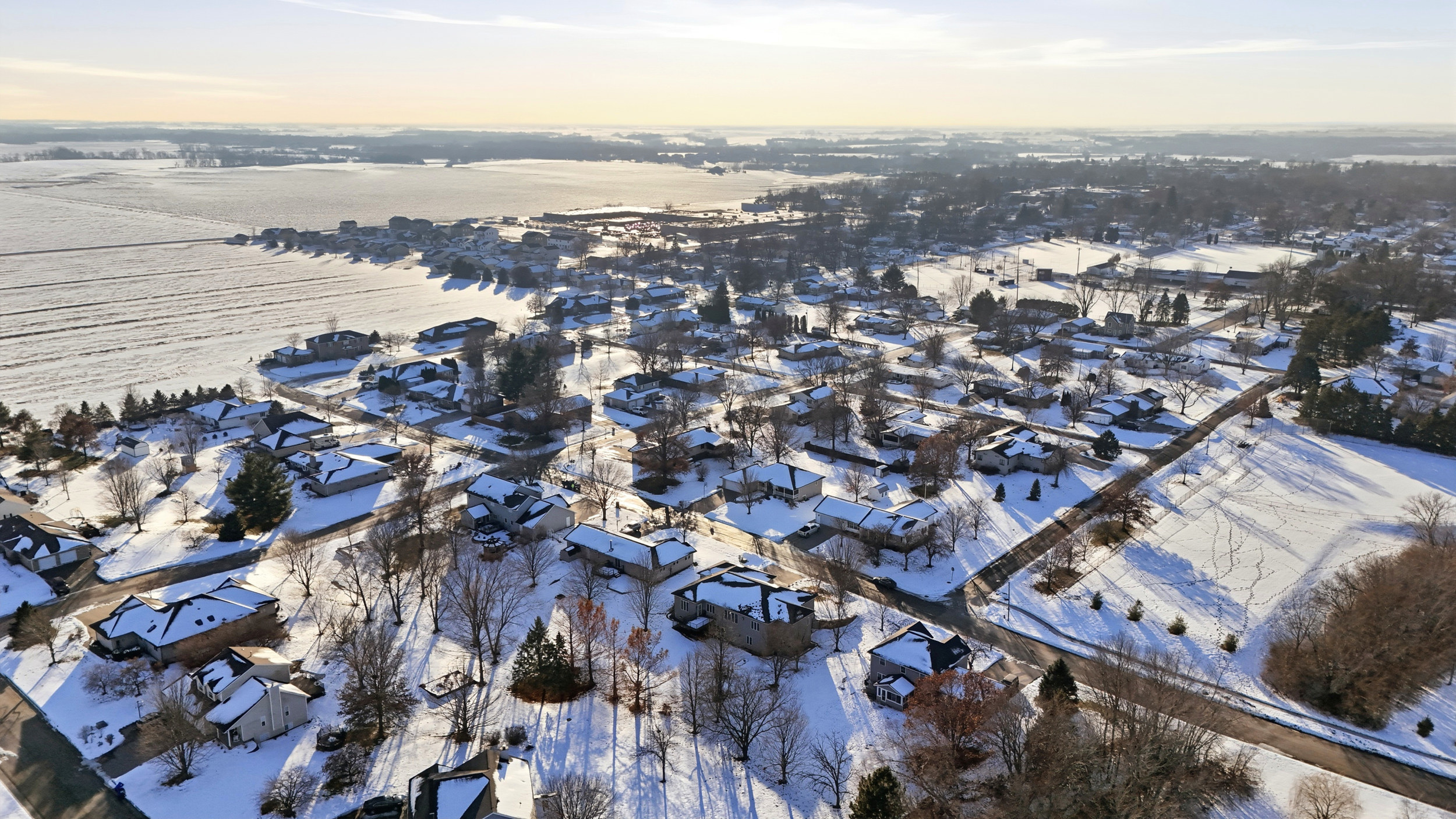 Washington, Iowa, 52353, United States, 5 Bedrooms Bedrooms, ,3 BathroomsBathrooms,Residential,For Sale,2008132